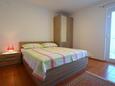 Спальня 1 Vantačići, Спальня 1 в размещении типа apartment, WiFi.