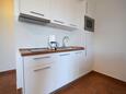 Vantačići, Кухня в размещении типа apartment, WiFi.
