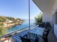 Zaraće (Gdinj), Balcon dans l’hébergement en type apartment, avec la vue sur la mer, animaux acceptés et WiFi.