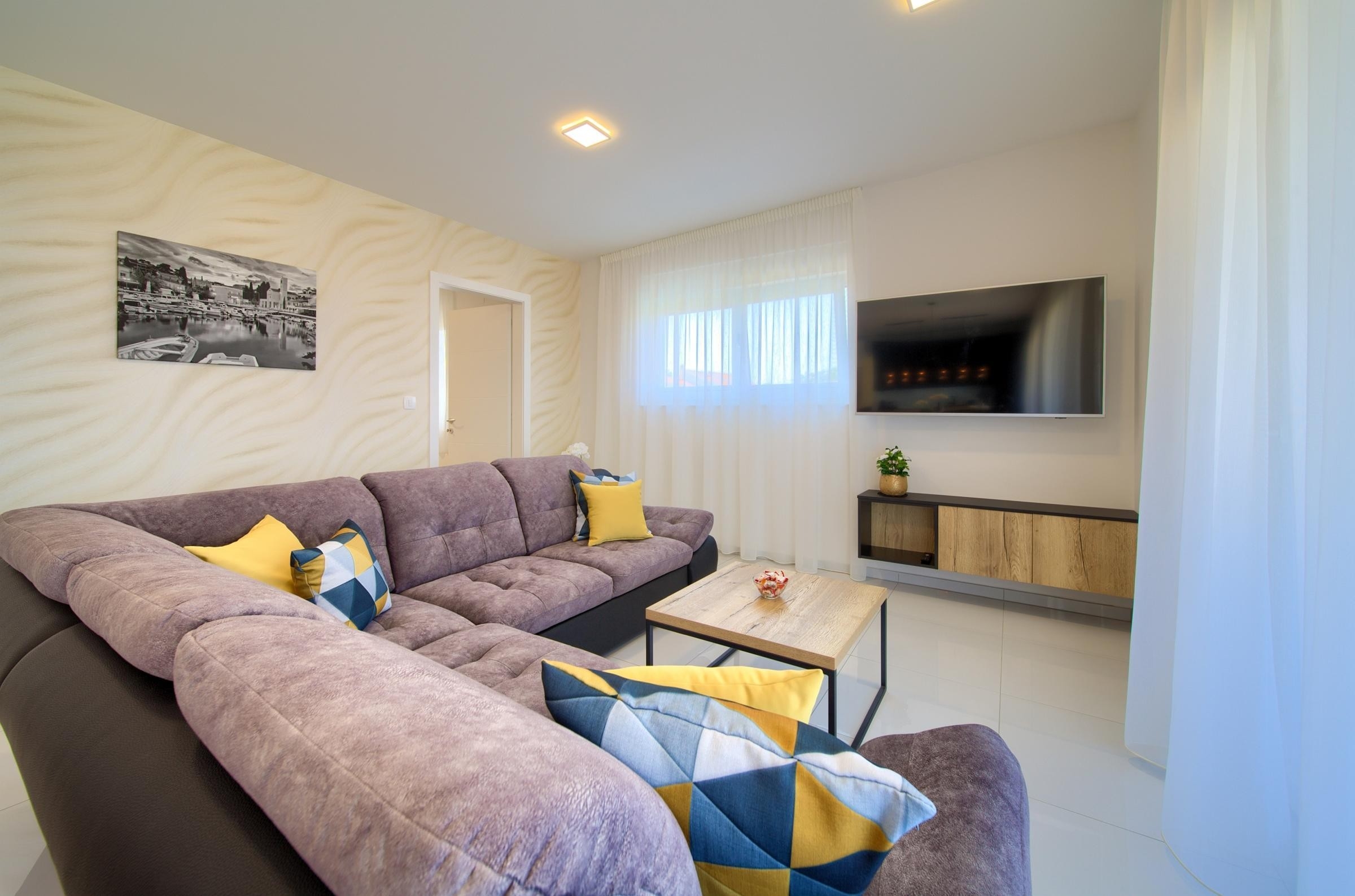 Three bedroom apartment with terrace and sea view Malinska, Krk (A-20470-a)