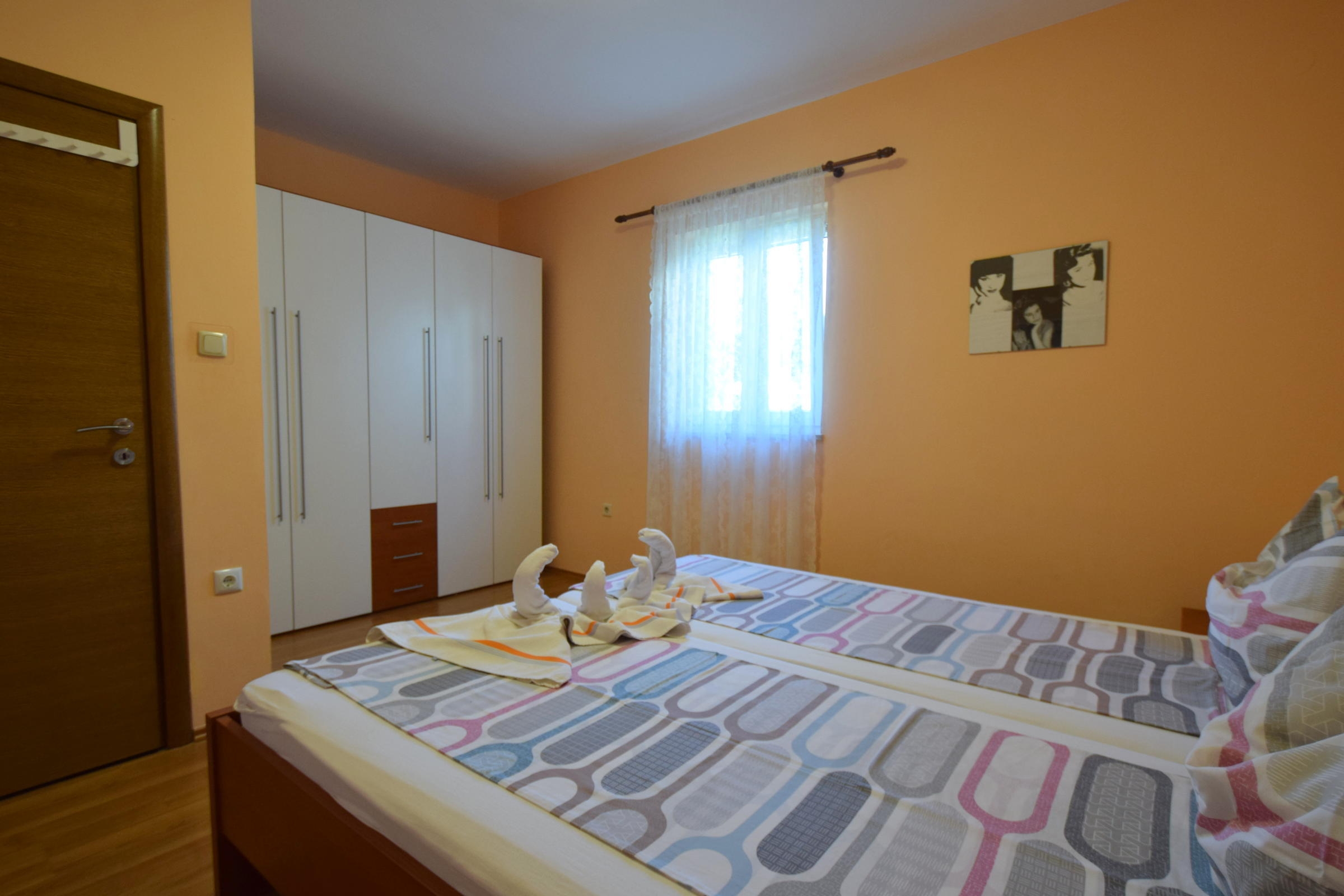 Three bedroom apartment with terrace and sea view Omišalj, Krk  A-a