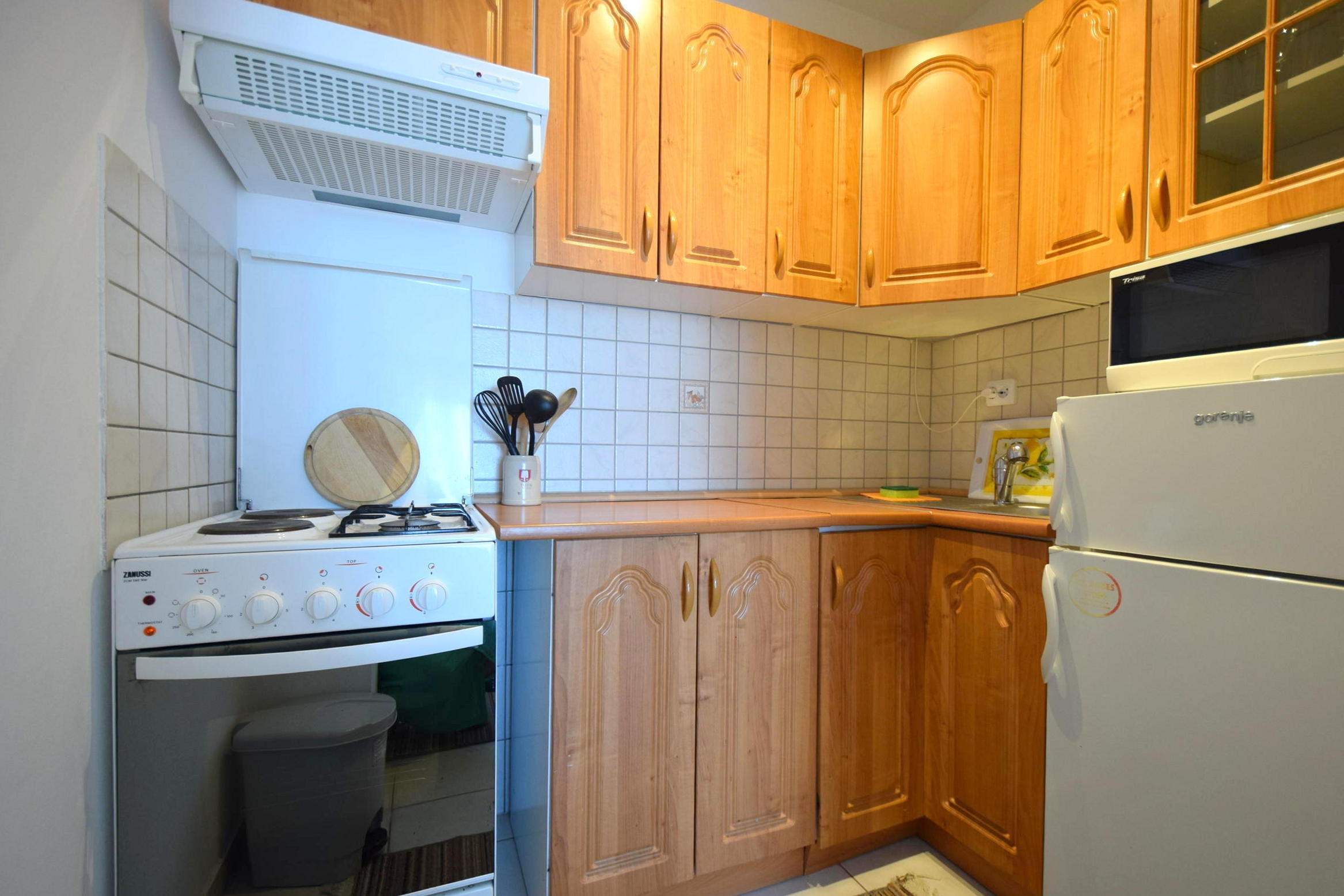 One bedroom apartment with terrace and sea view Omišalj, Krk  A-b
