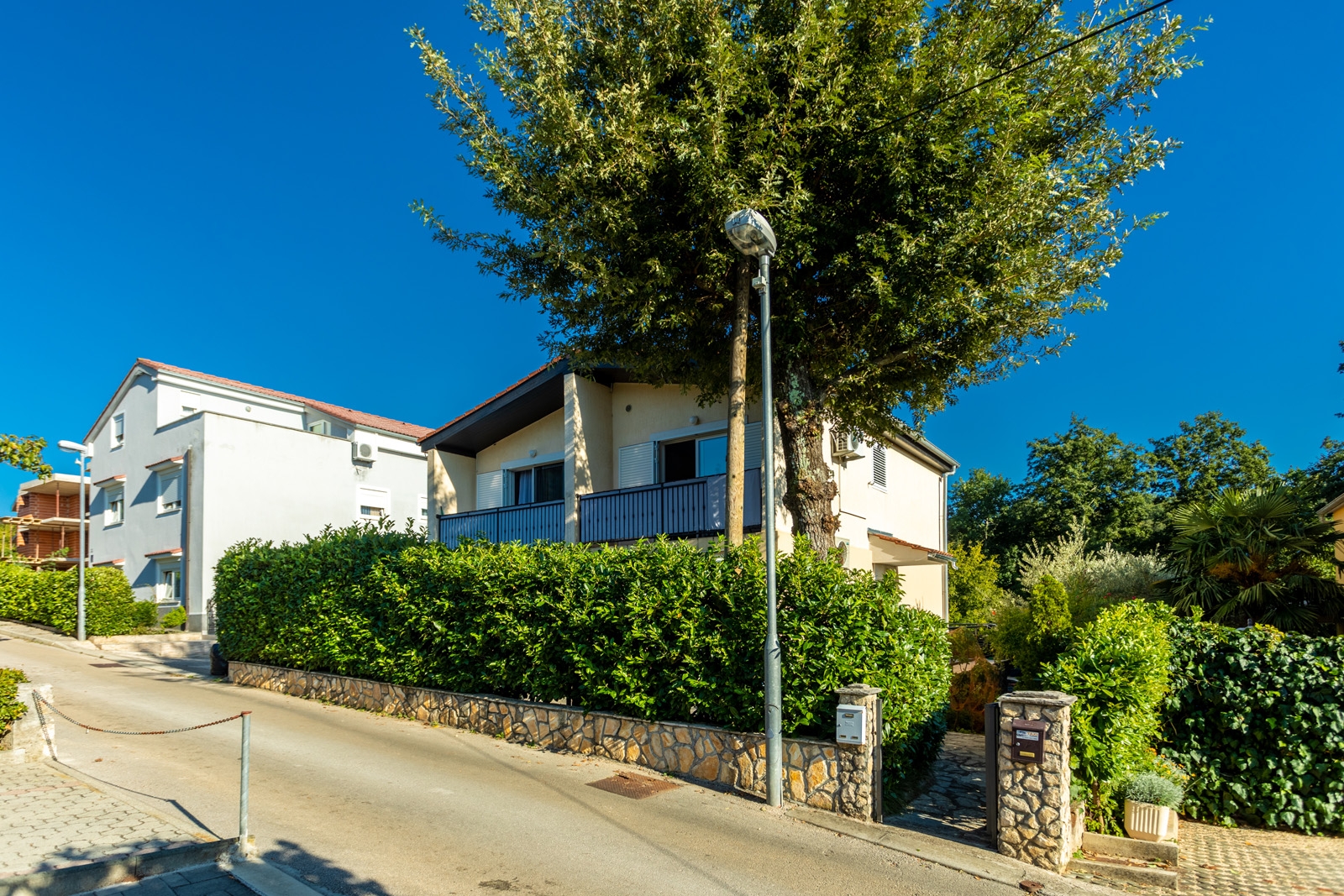 One bedroom apartment with balcony Njivice (Krk) (A-20473-a)