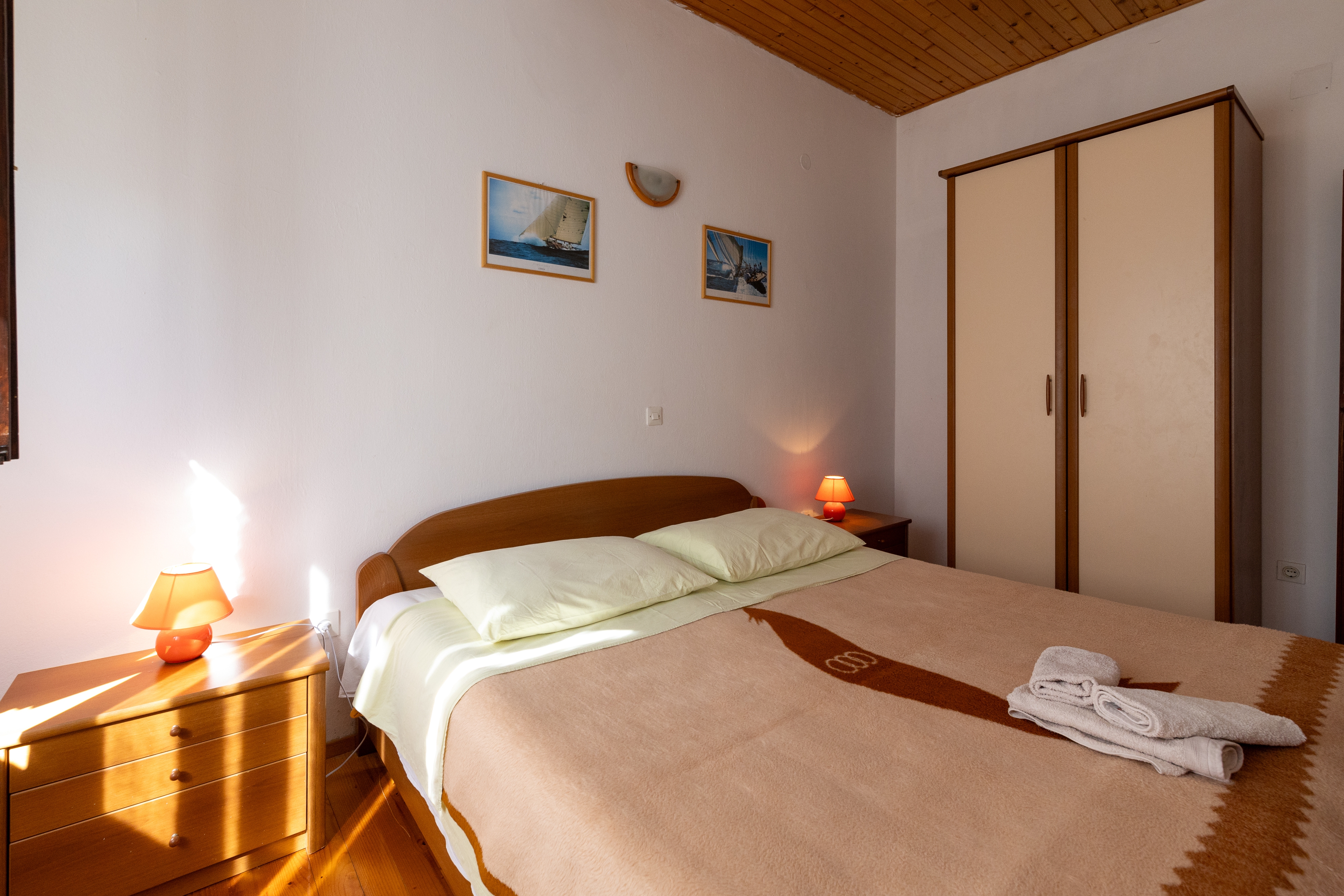 Three bedroom house near beach Cove Zarace (Gdinj), Hvar  K