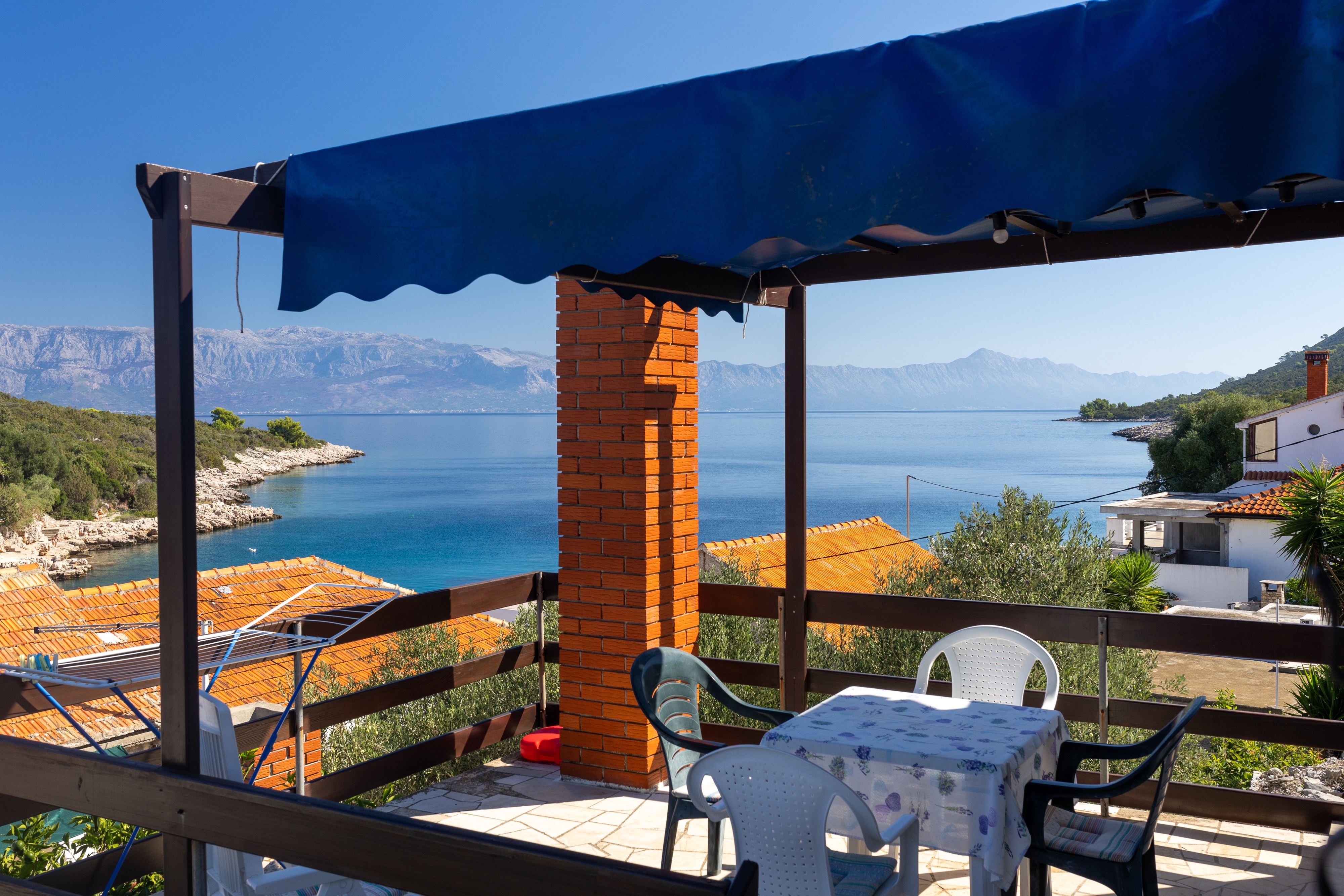 Three bedroom house near beach Cove Zarace (Gdinj), Hvar (K-2048)