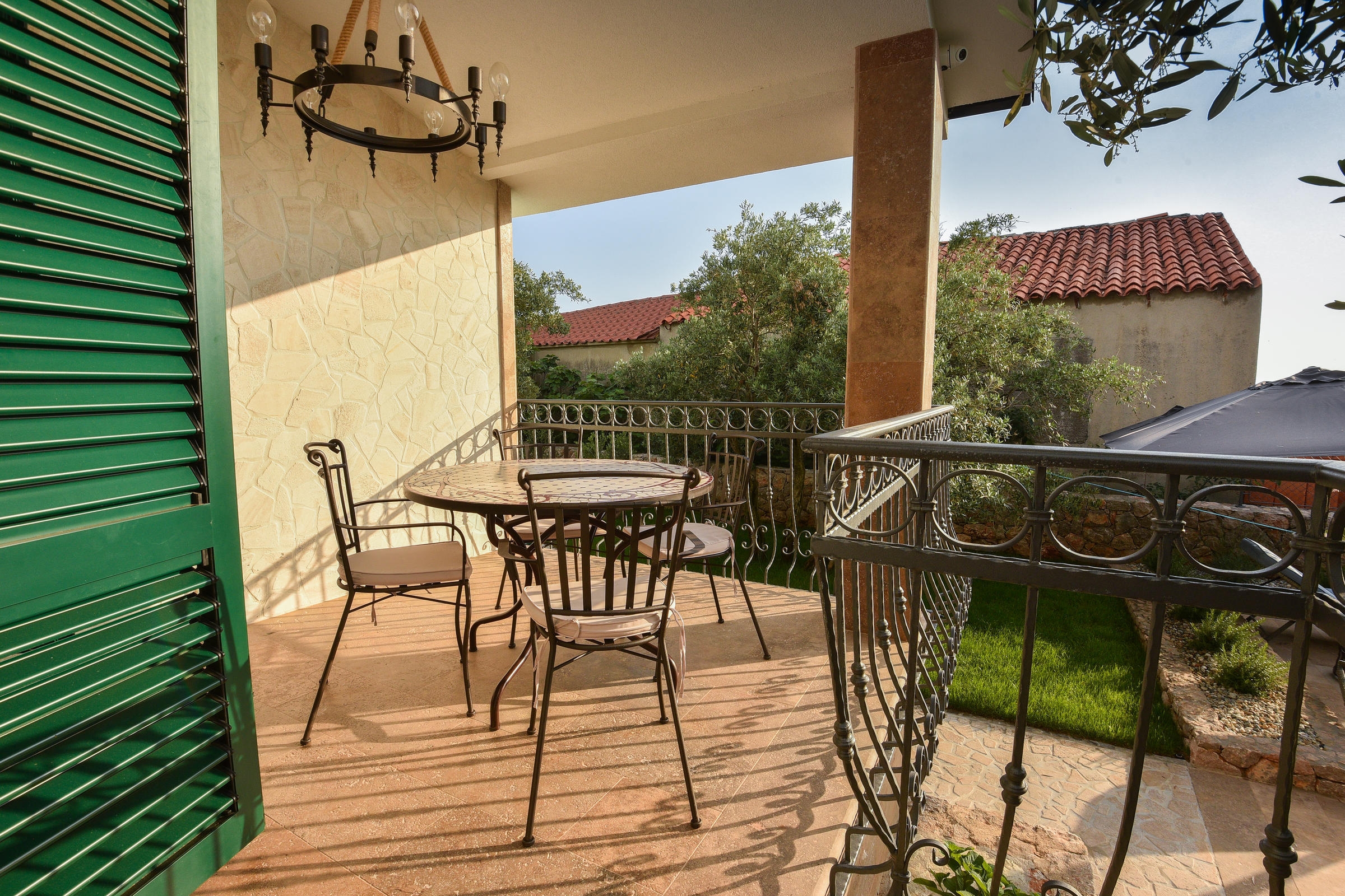 Two bedroom house with terrace Punat, Krk  K
