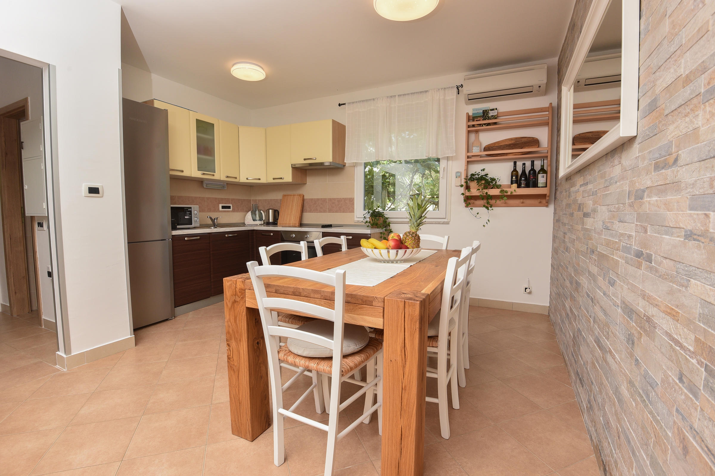 Two bedroom house with terrace Punat, Krk  K