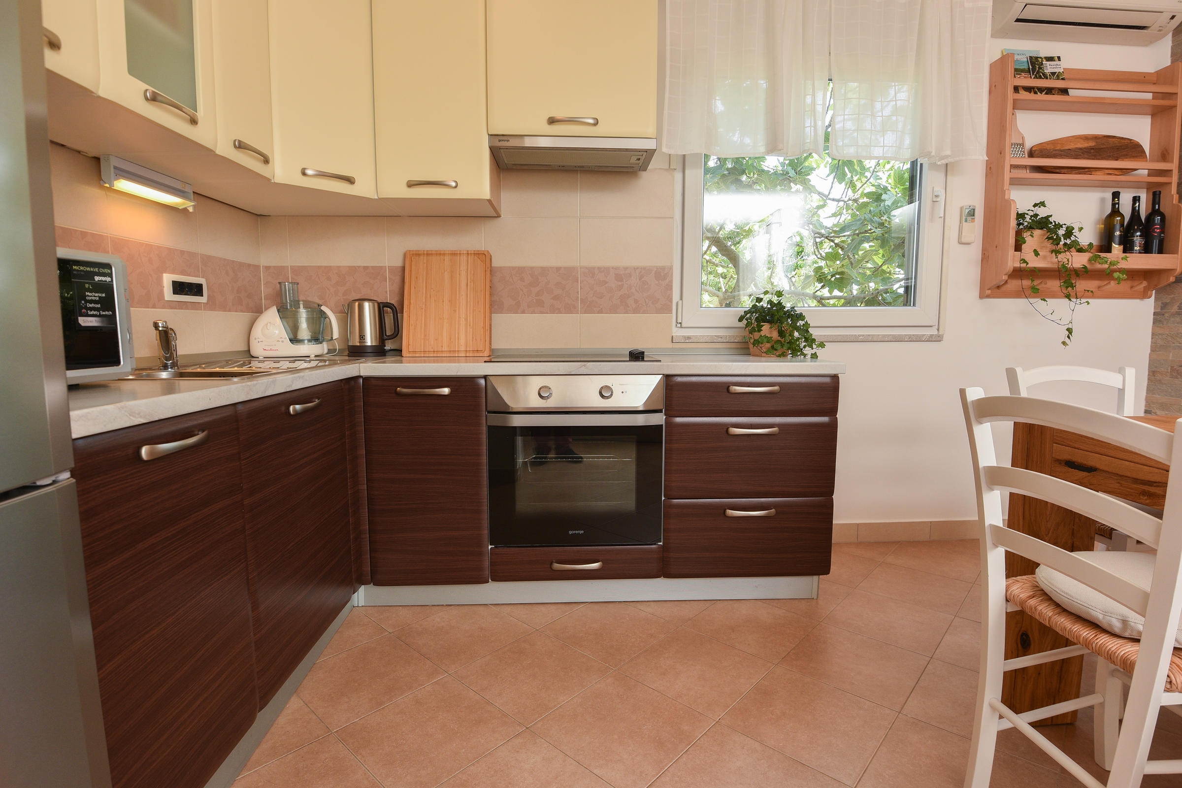 Two bedroom house with terrace Punat, Krk  K