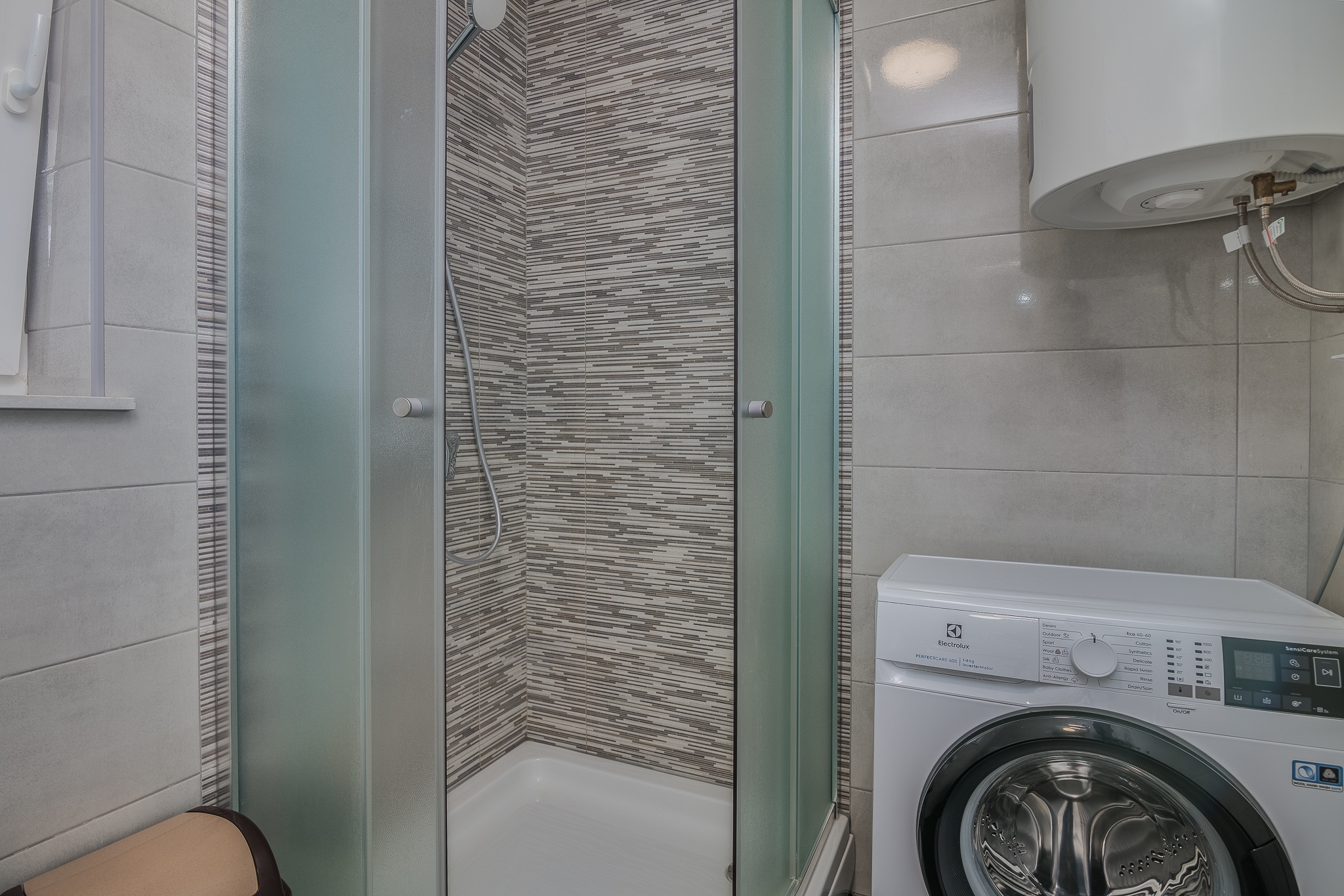Three bedroom apartment with terrace Malinska, Krk  A-b