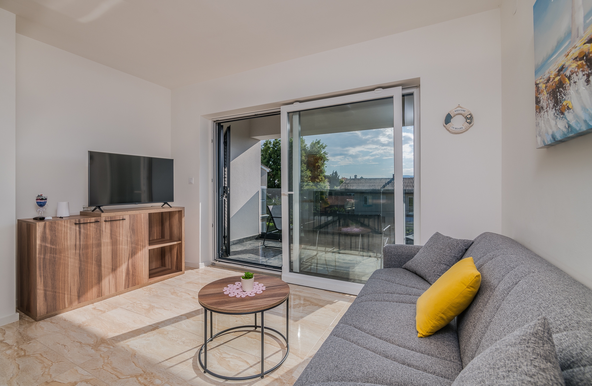 Three bedroom apartment with terrace Malinska, Krk (A-20484-b) Three bedroom apartment with terrace Malinska, Krk (A-20484-b)