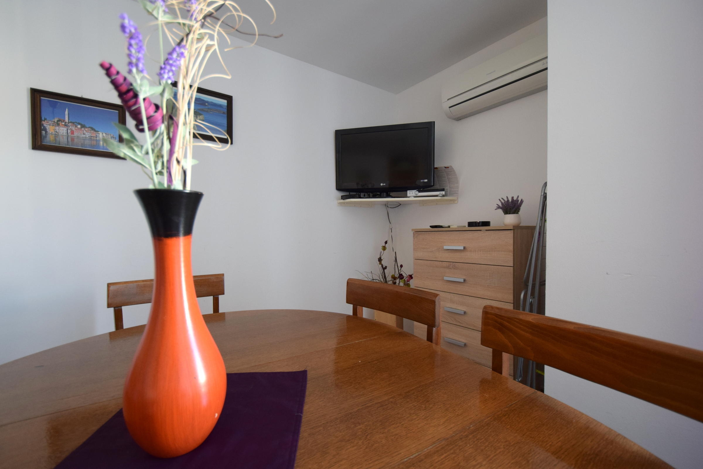 Two bedroom apartment with balcony Njivice, Krk (A-20486-c) Two bedroom apartment with balcony Njivice, Krk (A-20486-c)