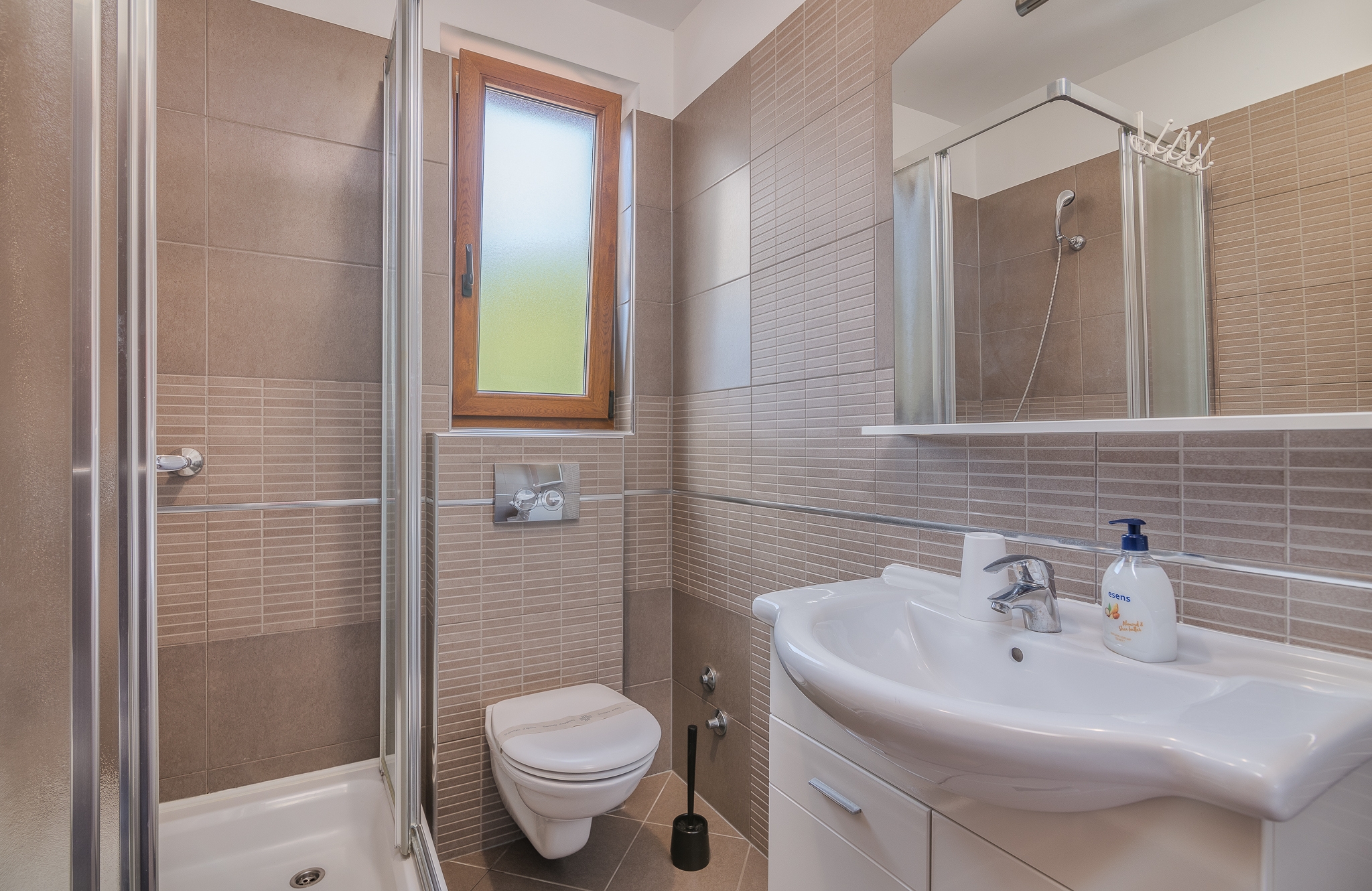 Three bedroom apartment with terrace and sea view Njivice, Krk  A-b