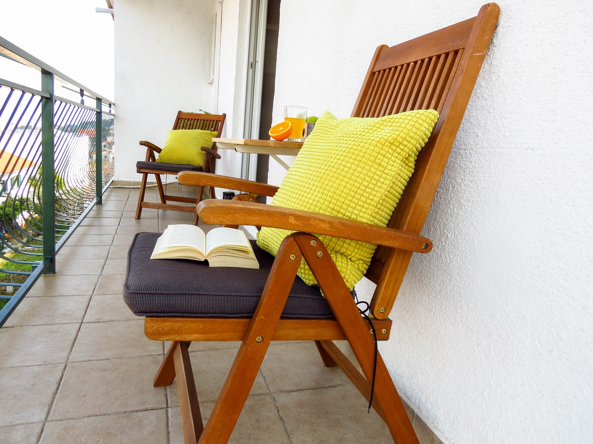 Two bedroom apartment with terrace and sea view Mastrinka, Čiovo  A-c