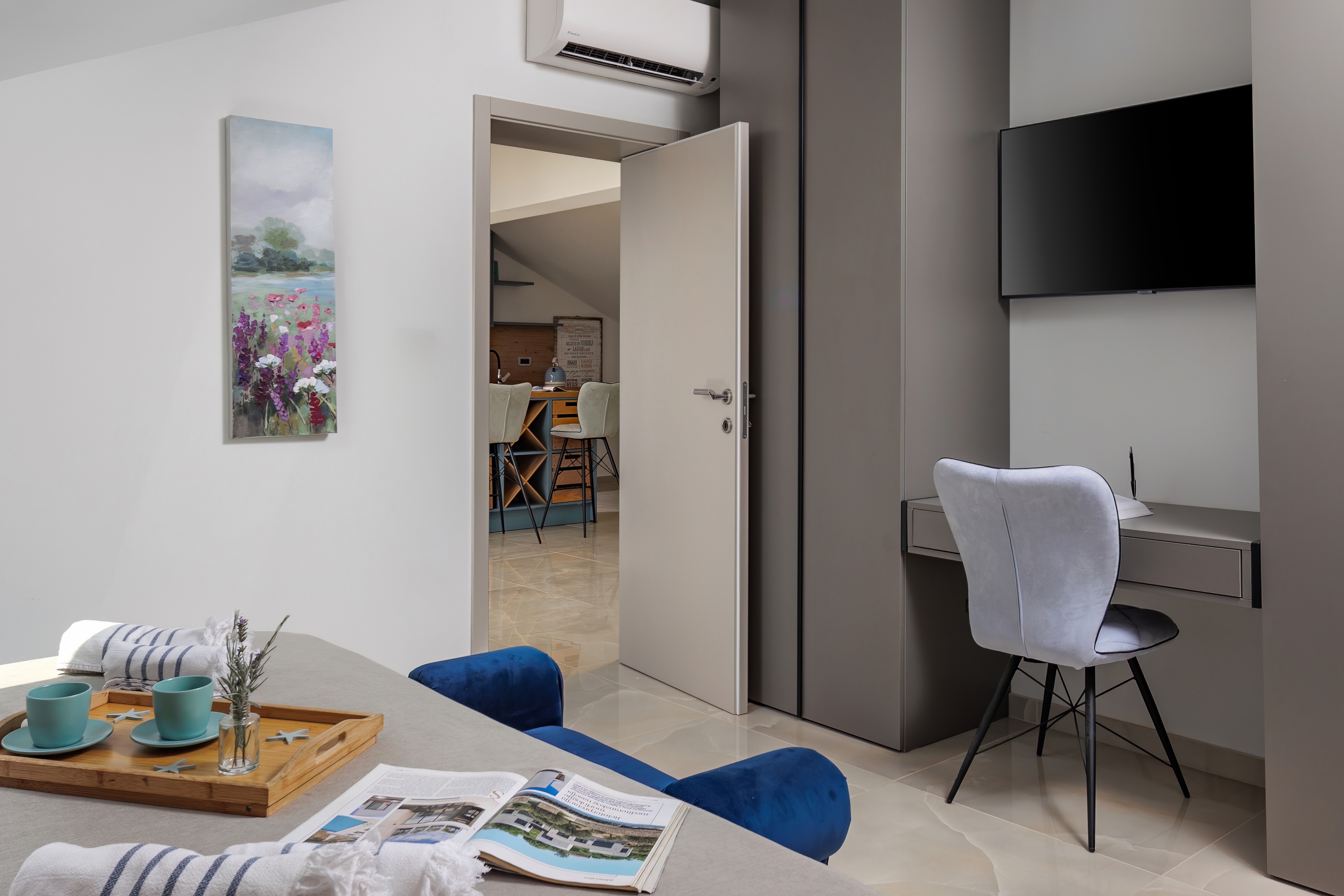 Four bedroom house with terrace and sea view Maslenica, Novigrad  K