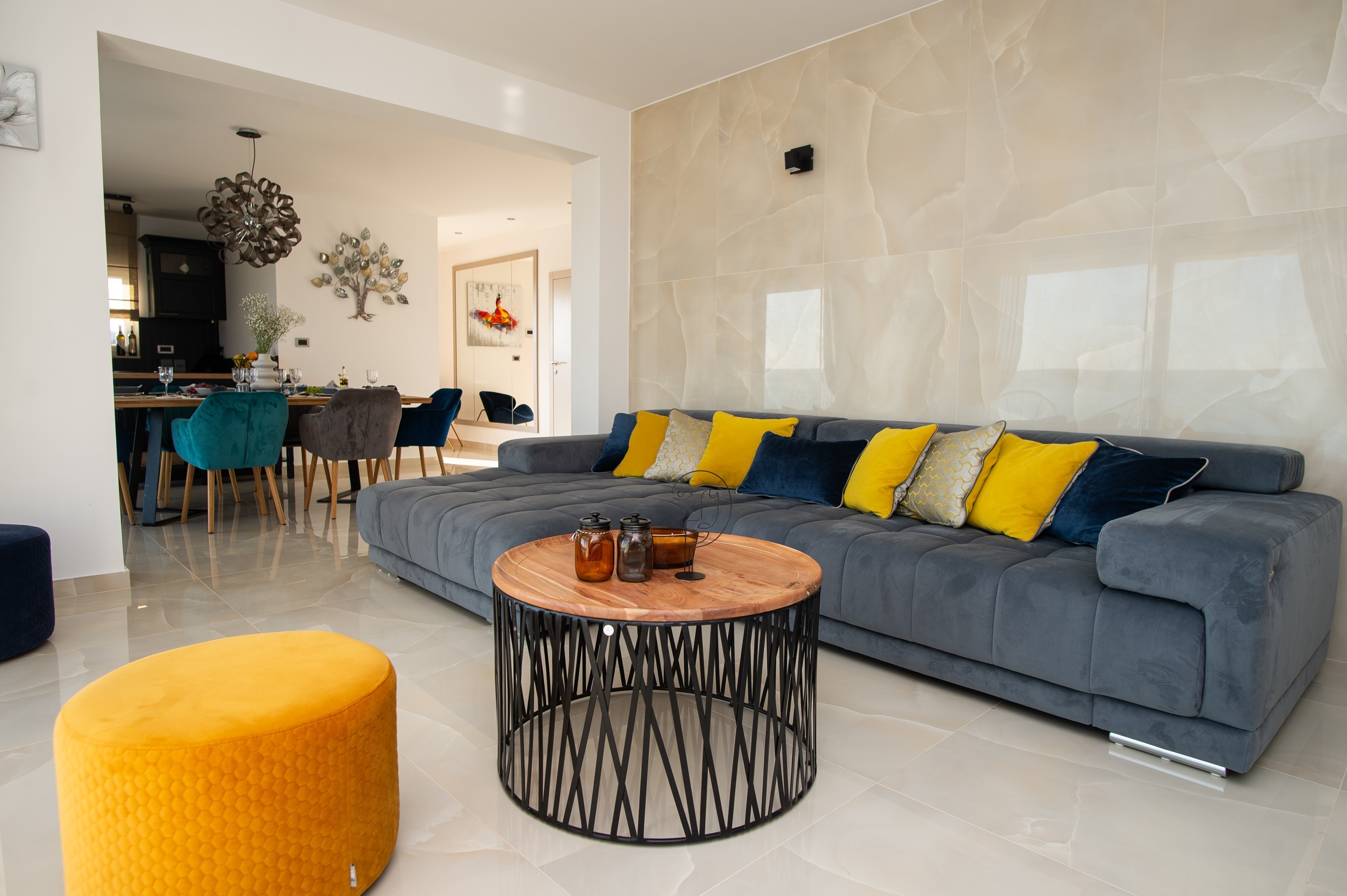 Four bedroom house with terrace and sea view Maslenica, Novigrad  K