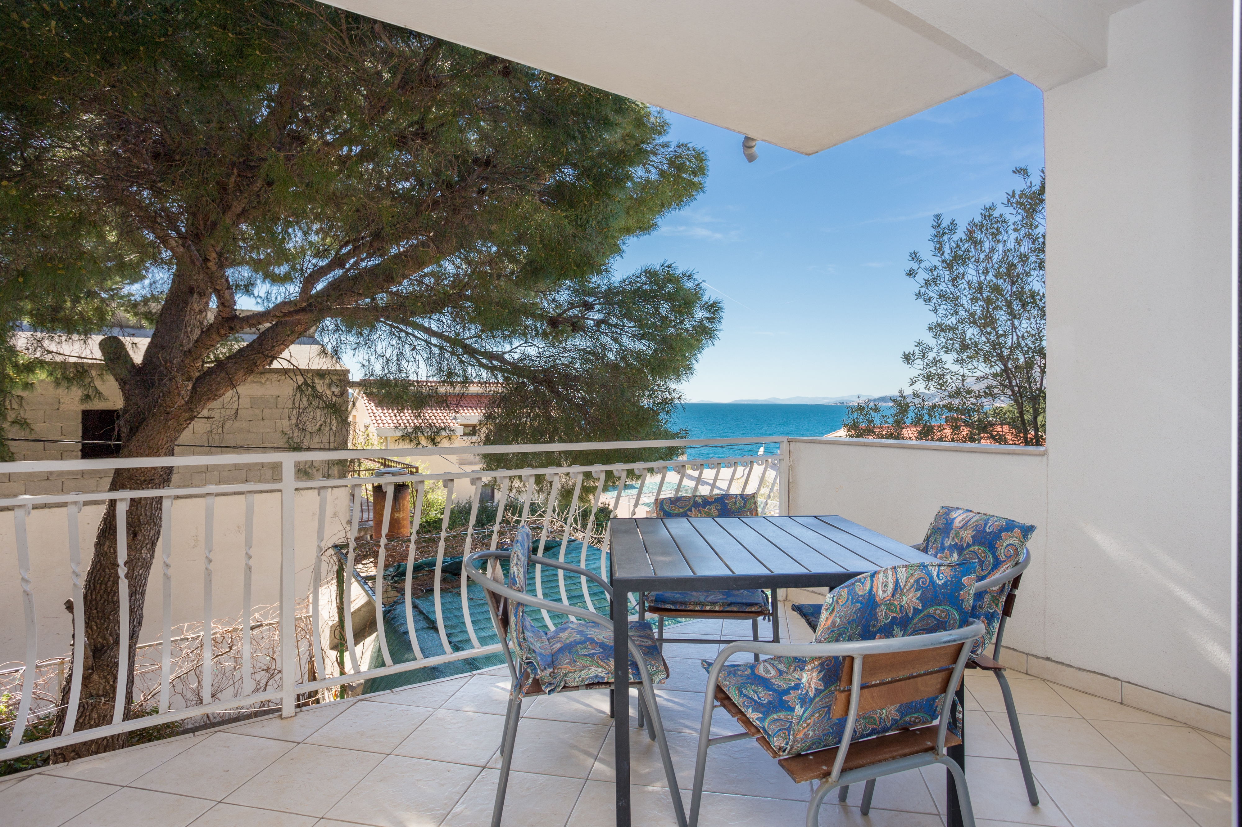 One bedroom apartment with terrace and sea view Balića Rat, Omiš  A-a