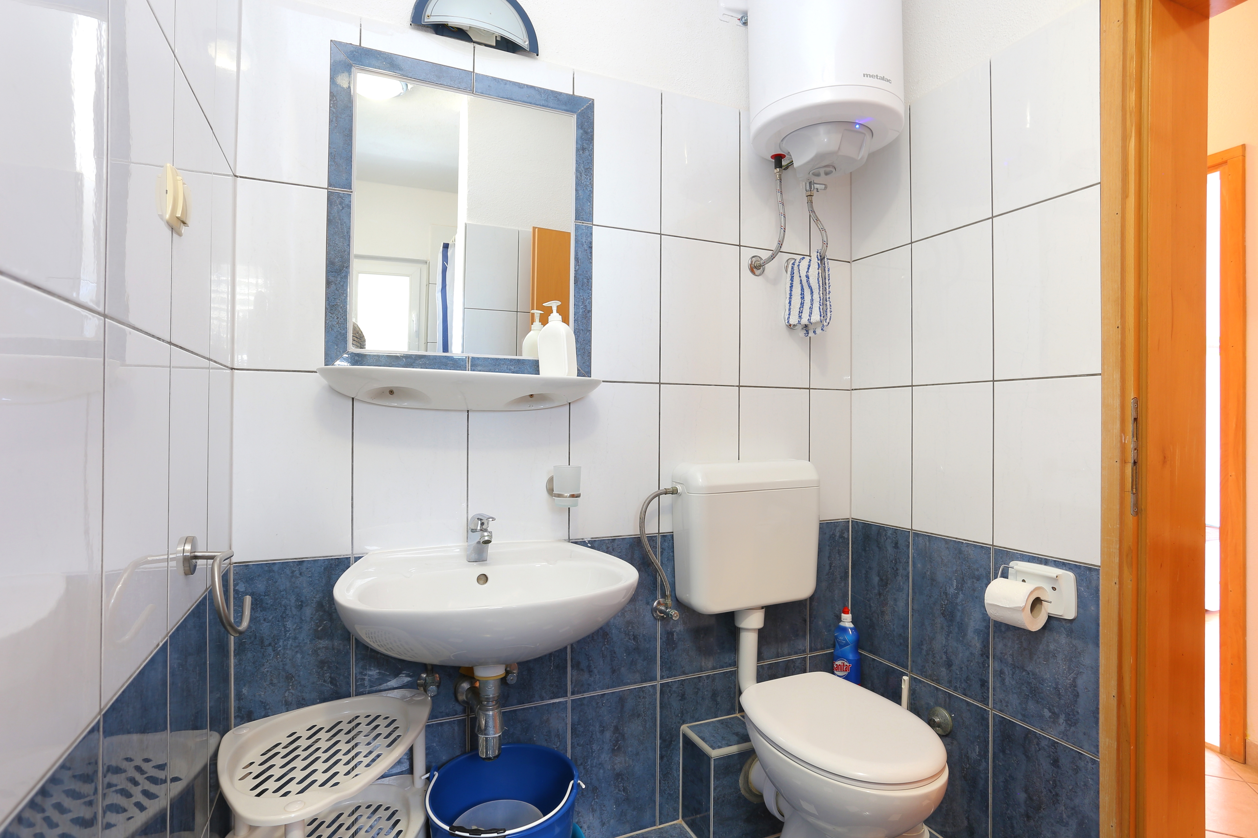 One bedroom apartment with terrace and sea view Balića Rat, Omiš  A-b
