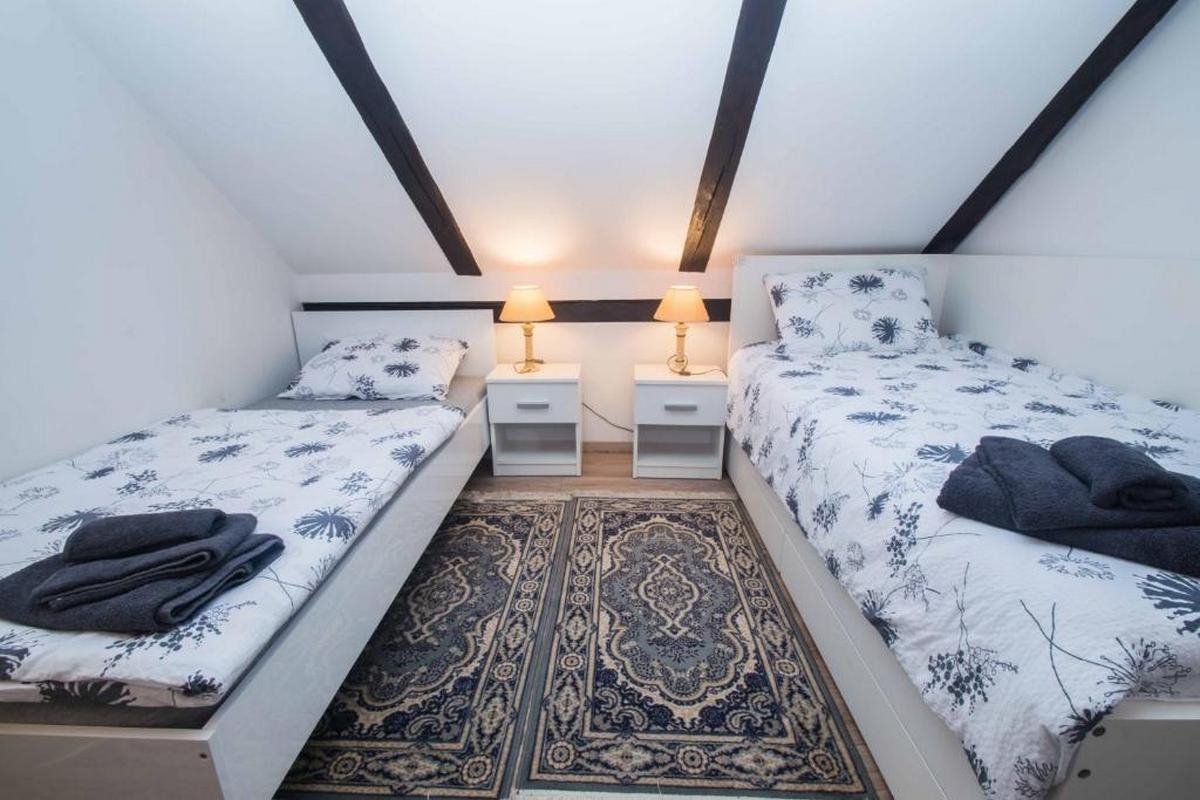 Two bedroom apartment (pet friendly) Jakovci Netreticki, Karlovac  A-a