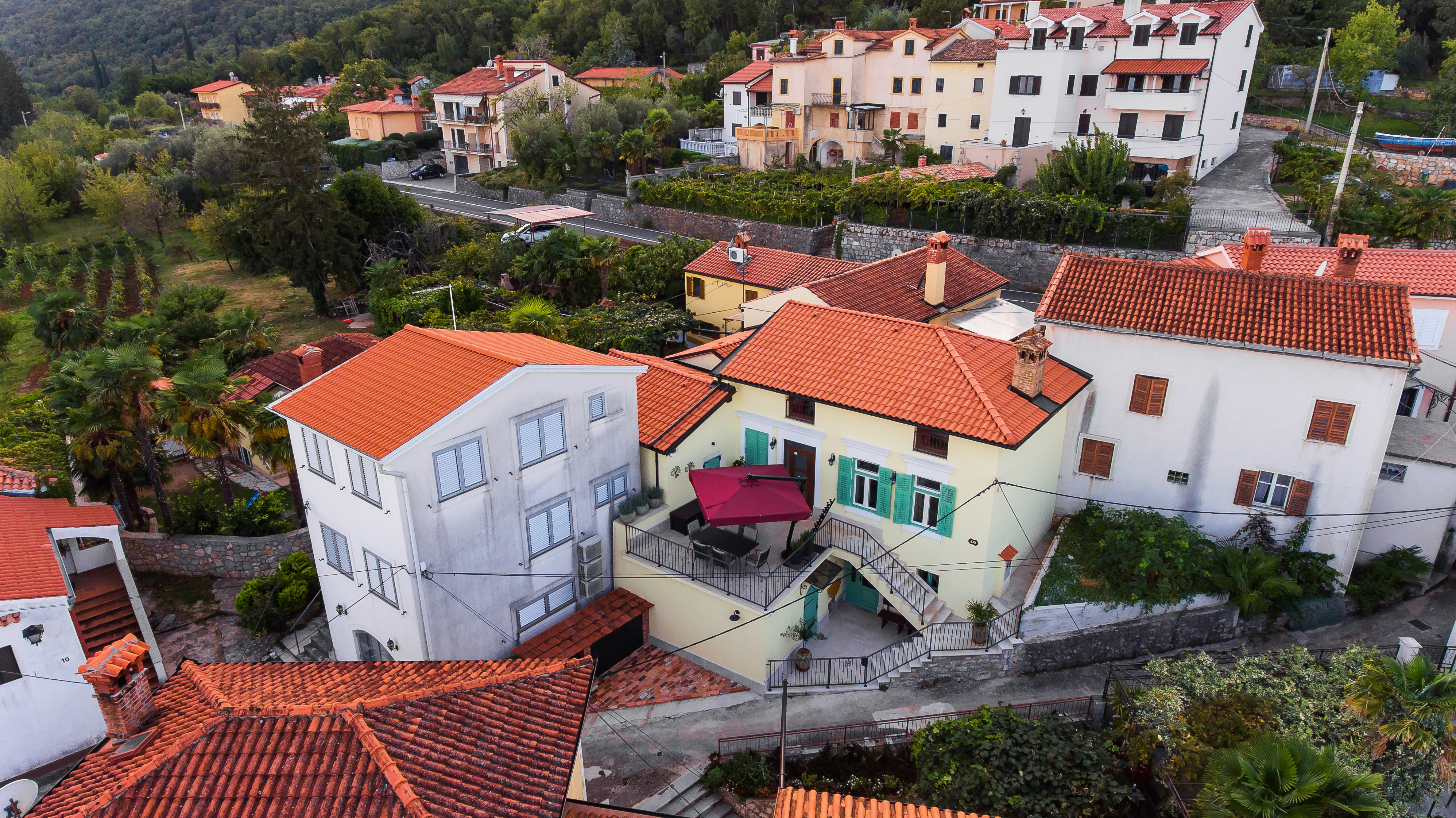 Trosobna kuća s terasom Kraj, Opatija  K