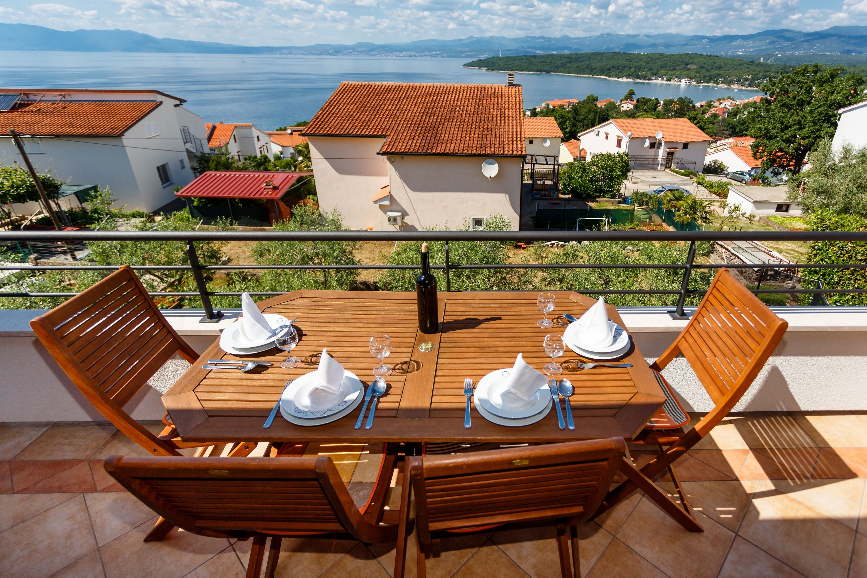 Two bedroom apartment with terrace and sea view Njivice (Krk) (A-20505-a) Two bedroom apartment with terrace and sea view Njivice (Krk) (A-20505-a)
