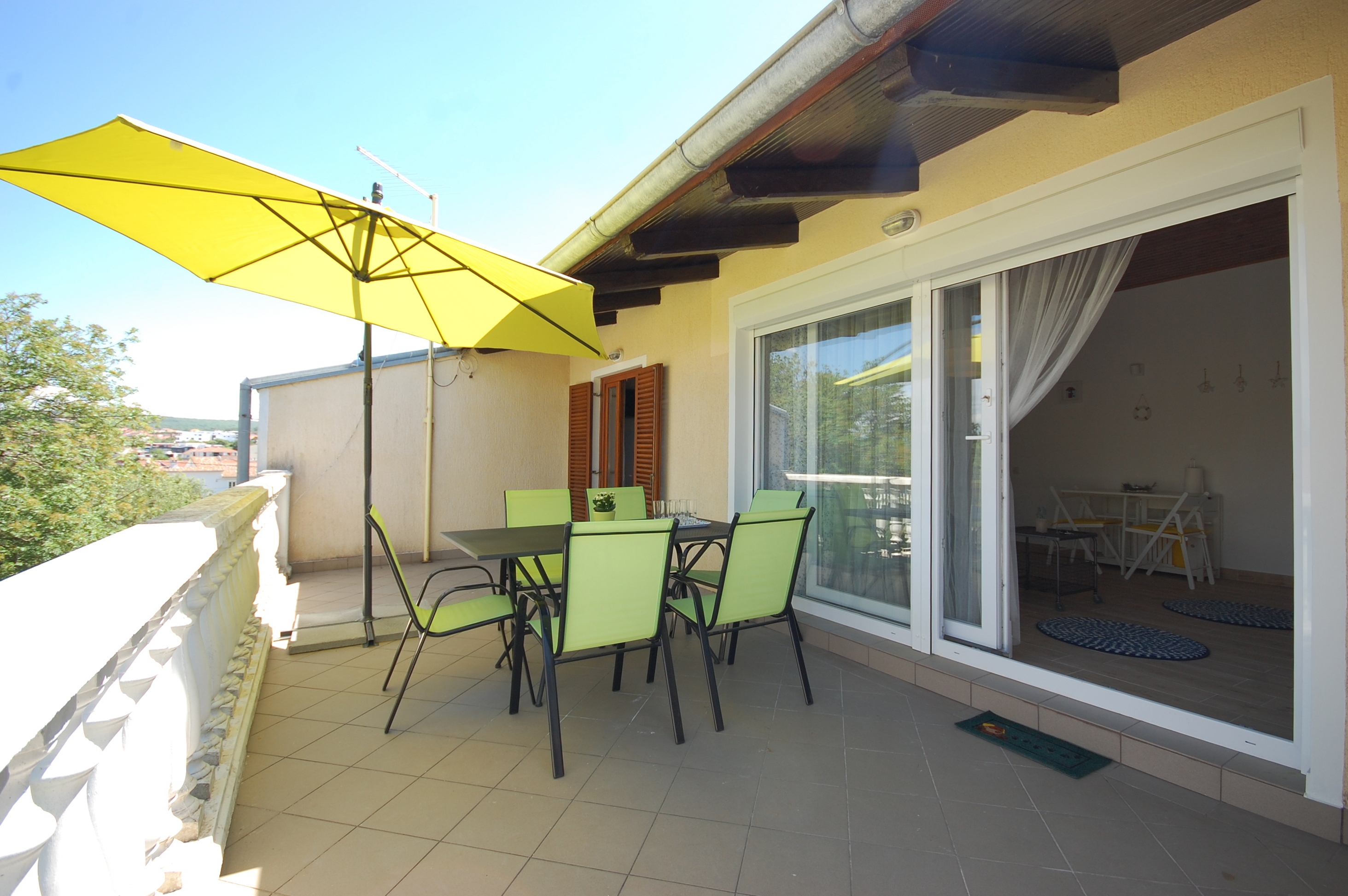 Two bedroom apartment with terrace Vantačići, Krk  A-a
