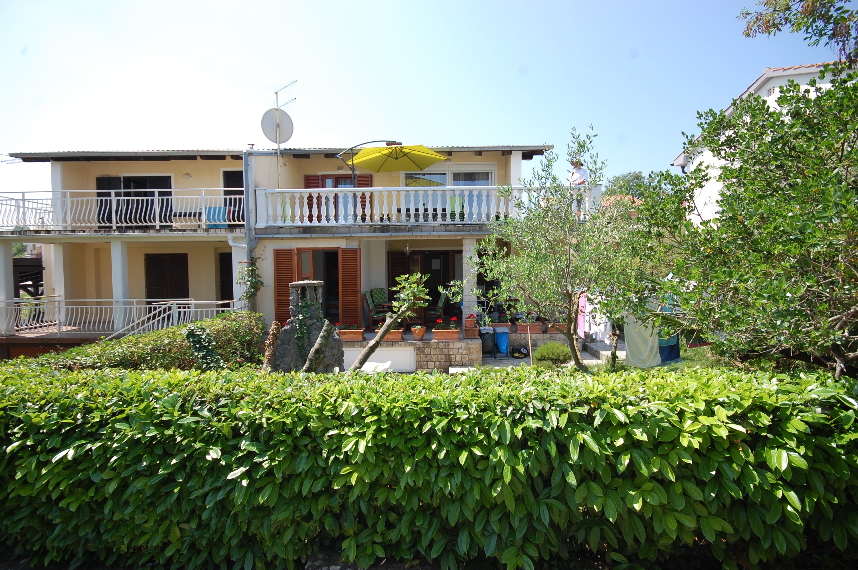 Two bedroom apartment with terrace Vantačići, Krk (A-20507-a) Two bedroom apartment with terrace Vantačići, Krk (A-20507-a)