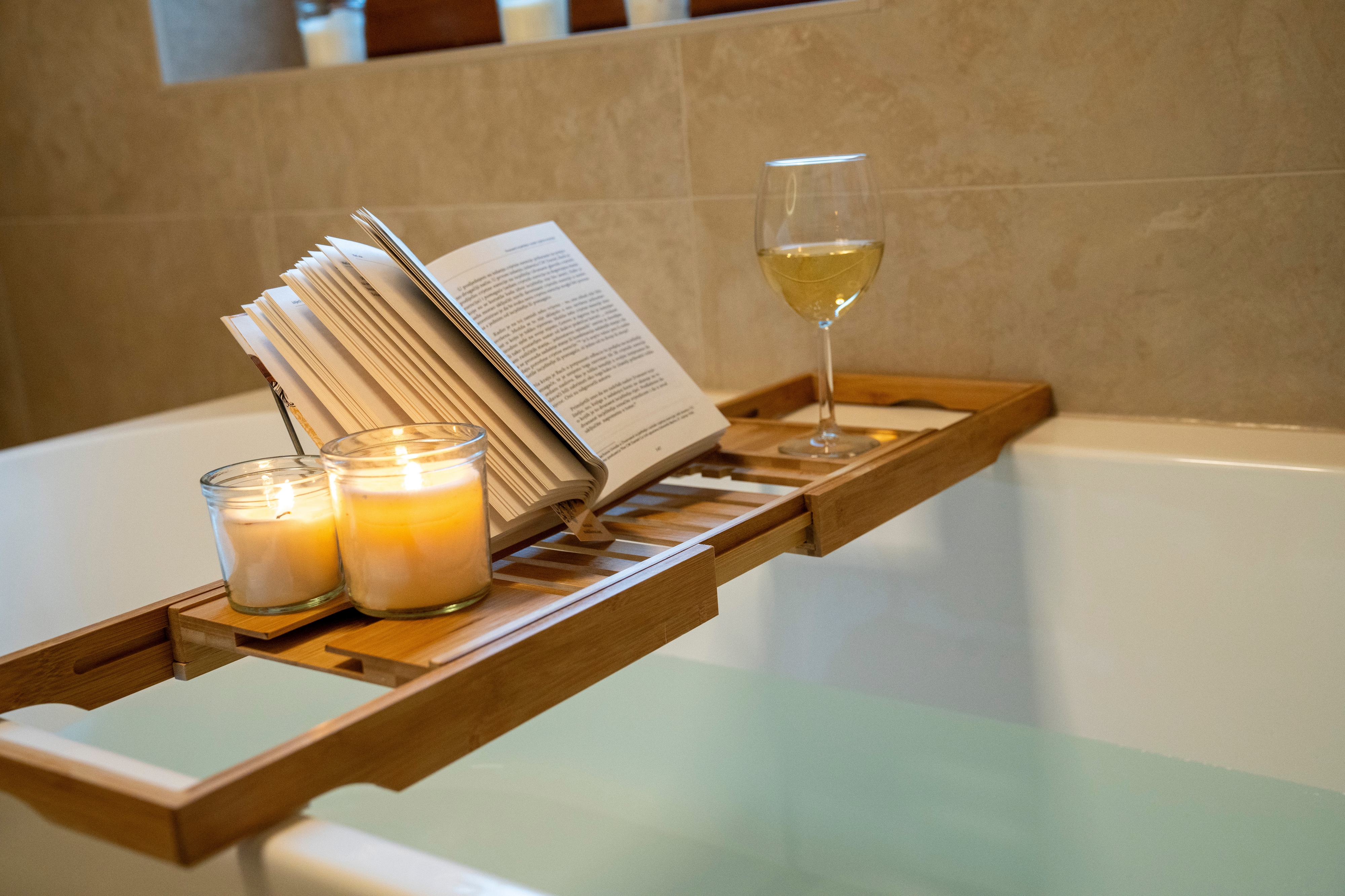 One bedroom apartment with terrace Otočac, Velebit  A-b
