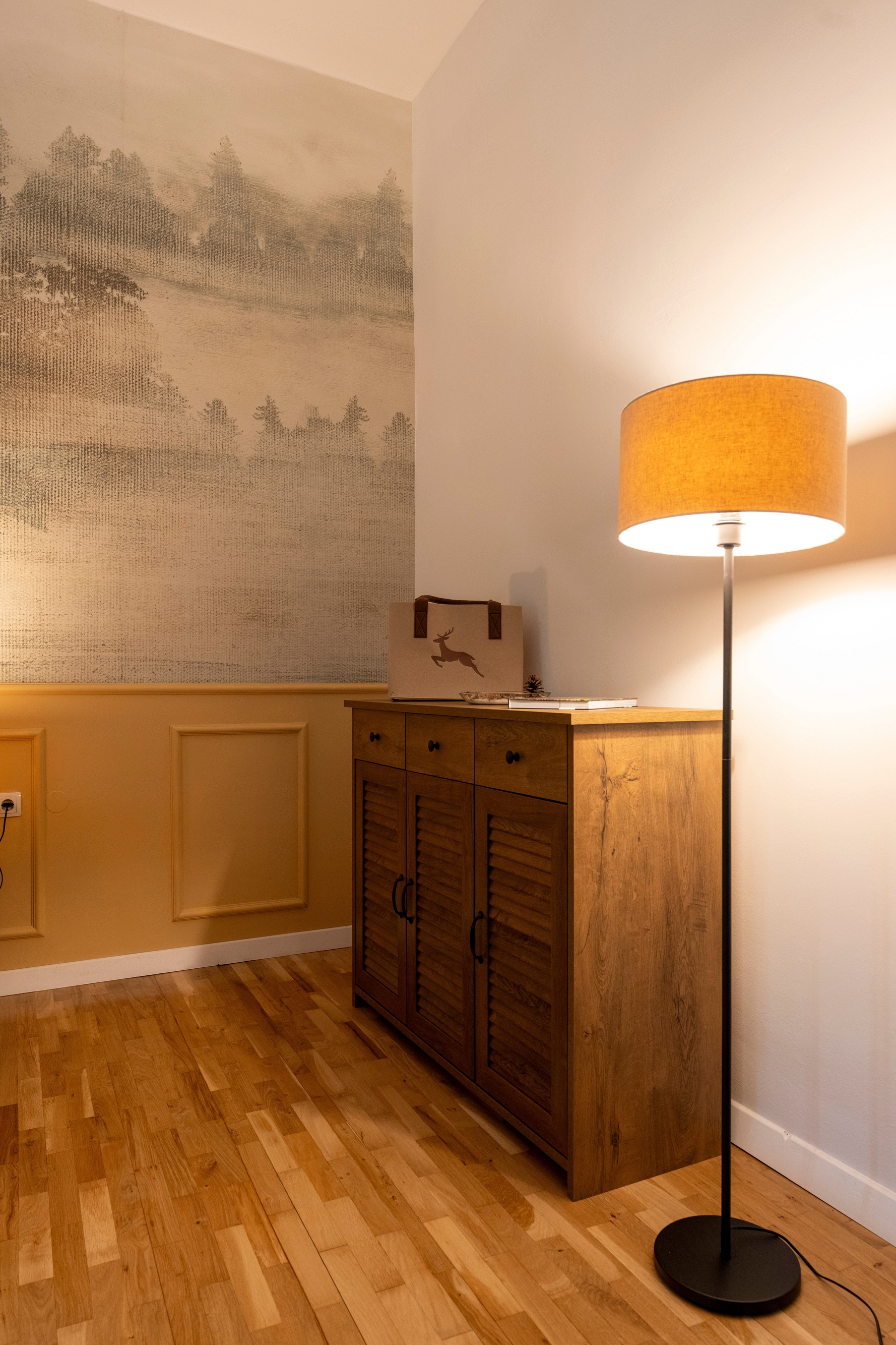 One bedroom apartment with terrace Otočac, Velebit  A-b