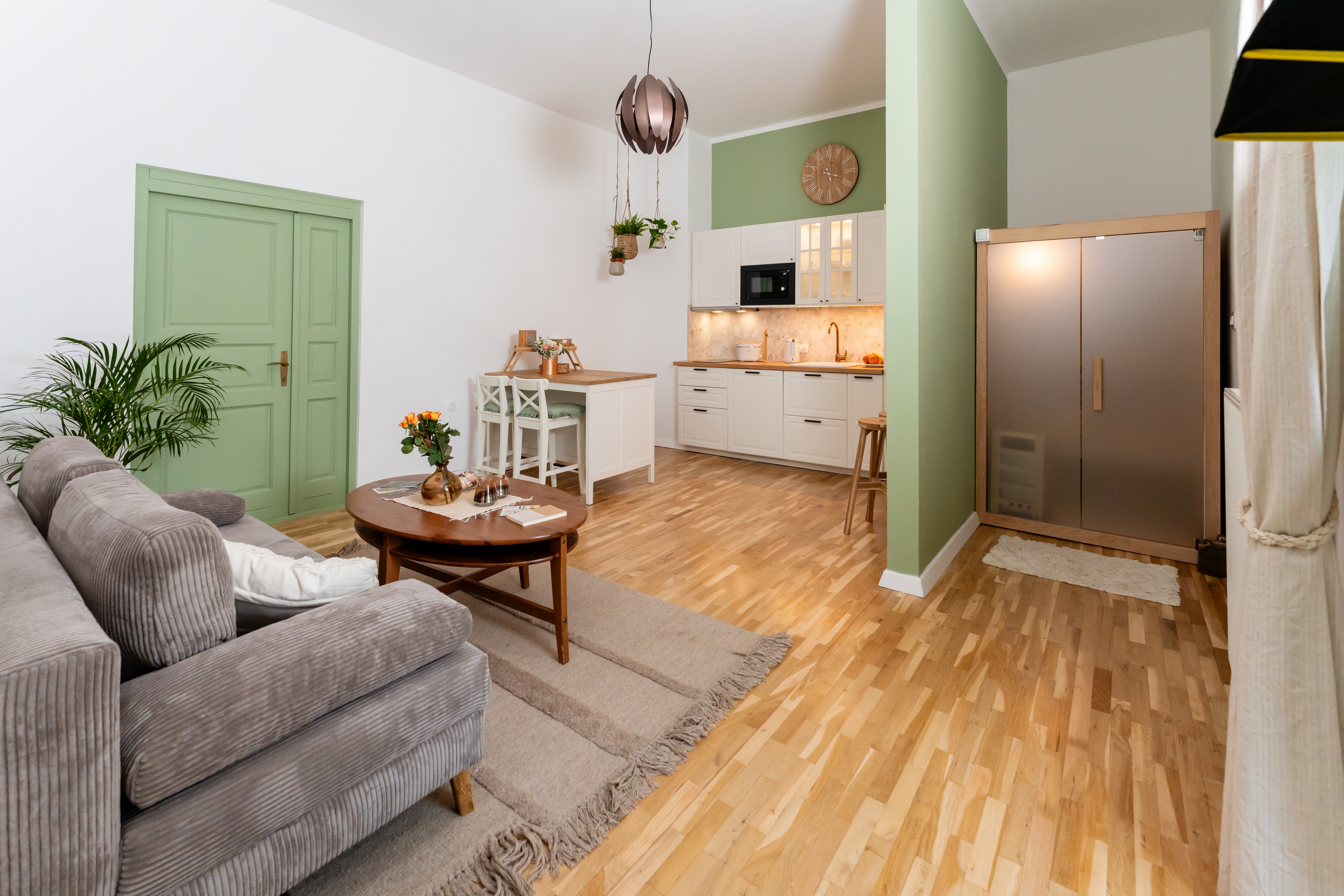 One bedroom apartment with terrace Otočac, Velebit (A-20517-b)