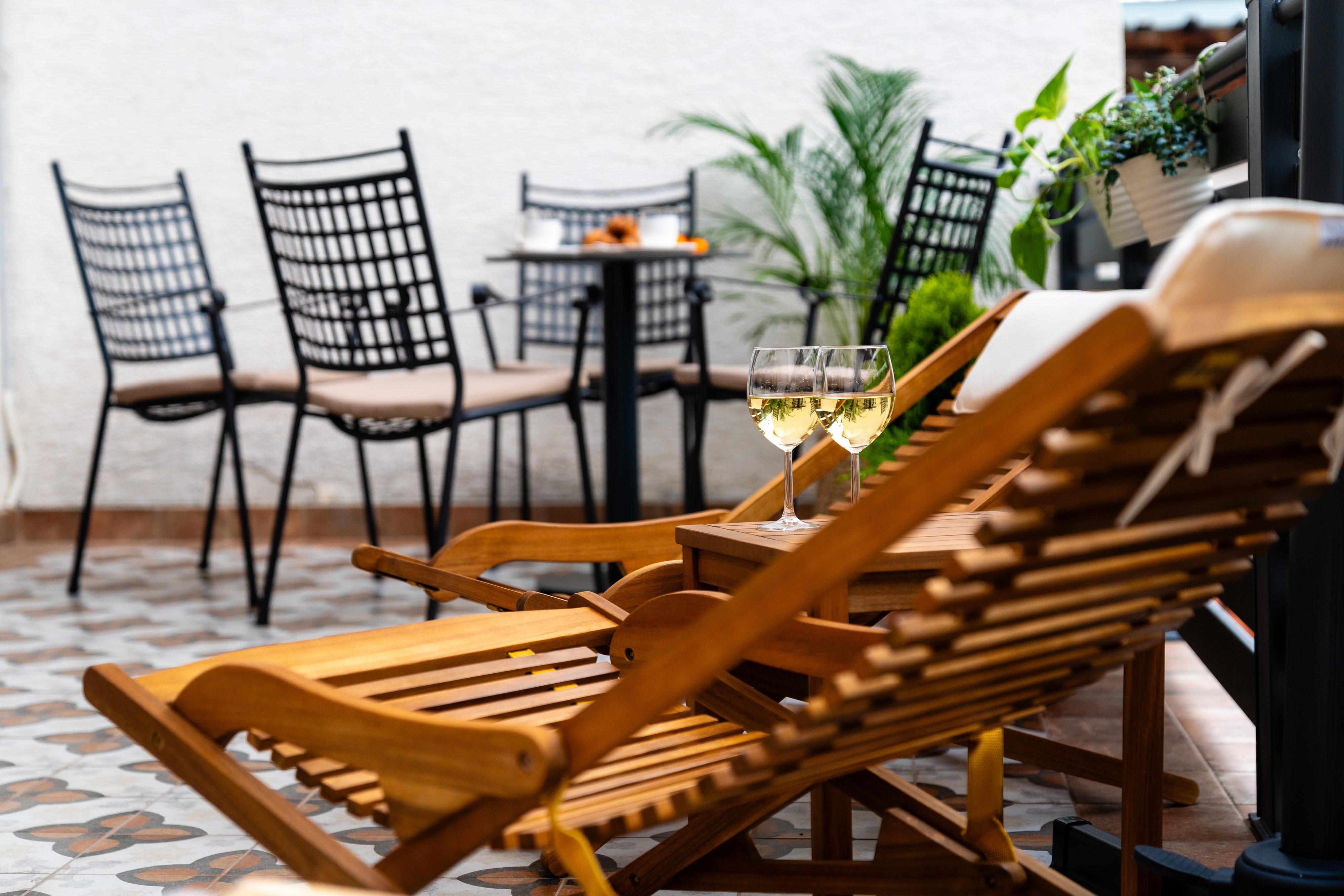 One bedroom apartment with terrace Otočac, Velebit  A-b