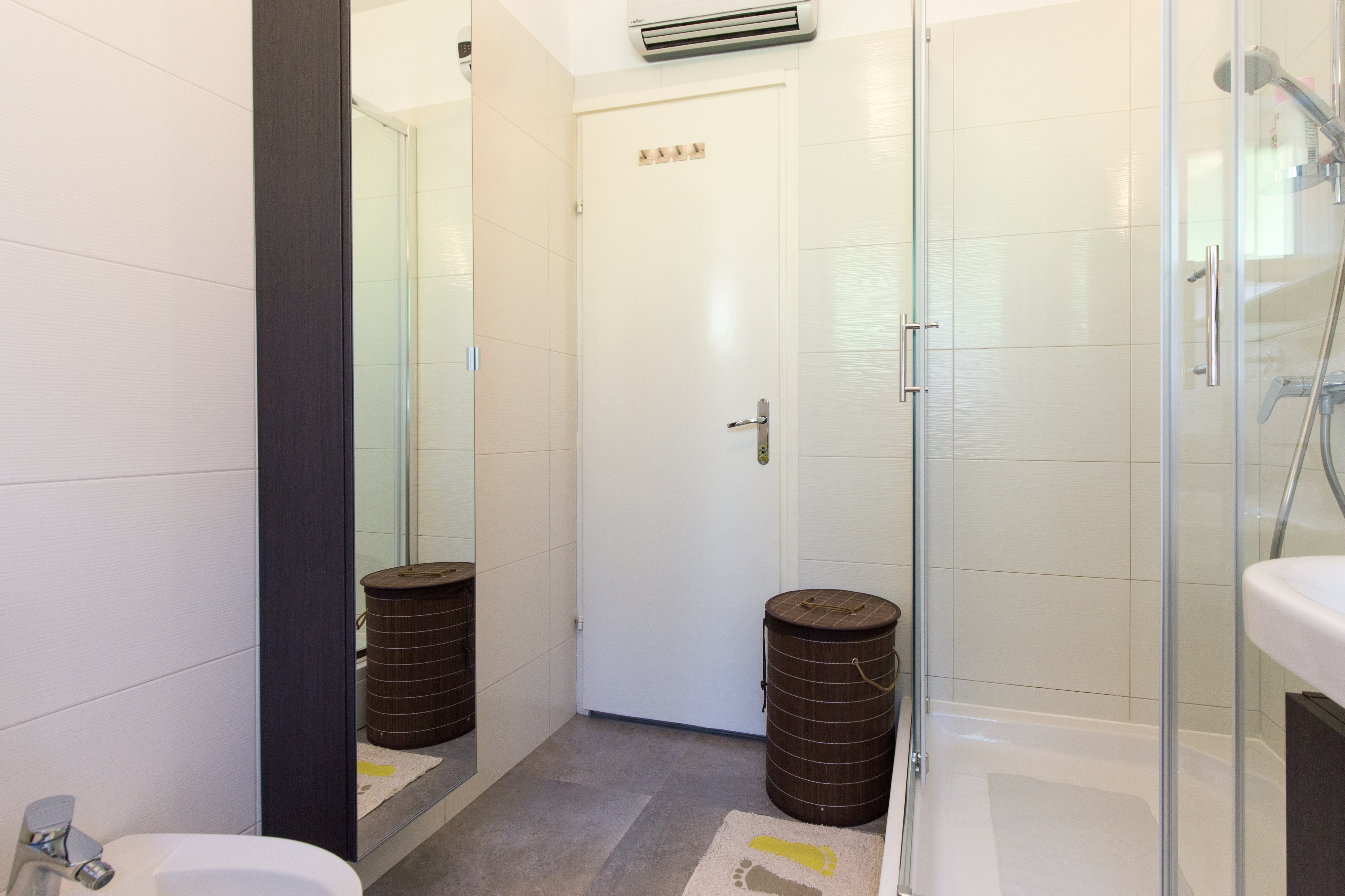 One bedroom apartment with terrace Njivice, Krk  A-a