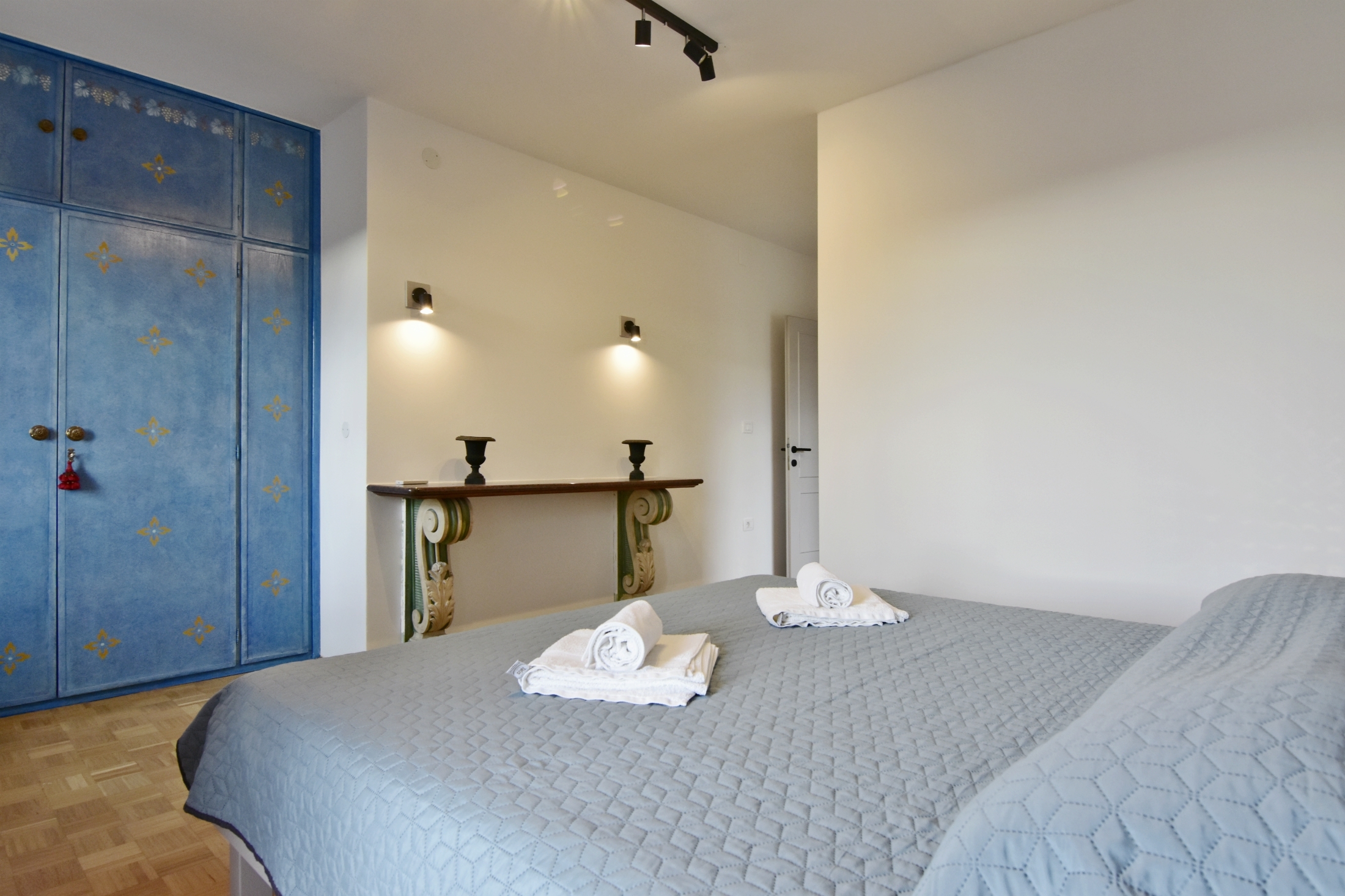 Three bedroom house with terrace Valica, Umag  K