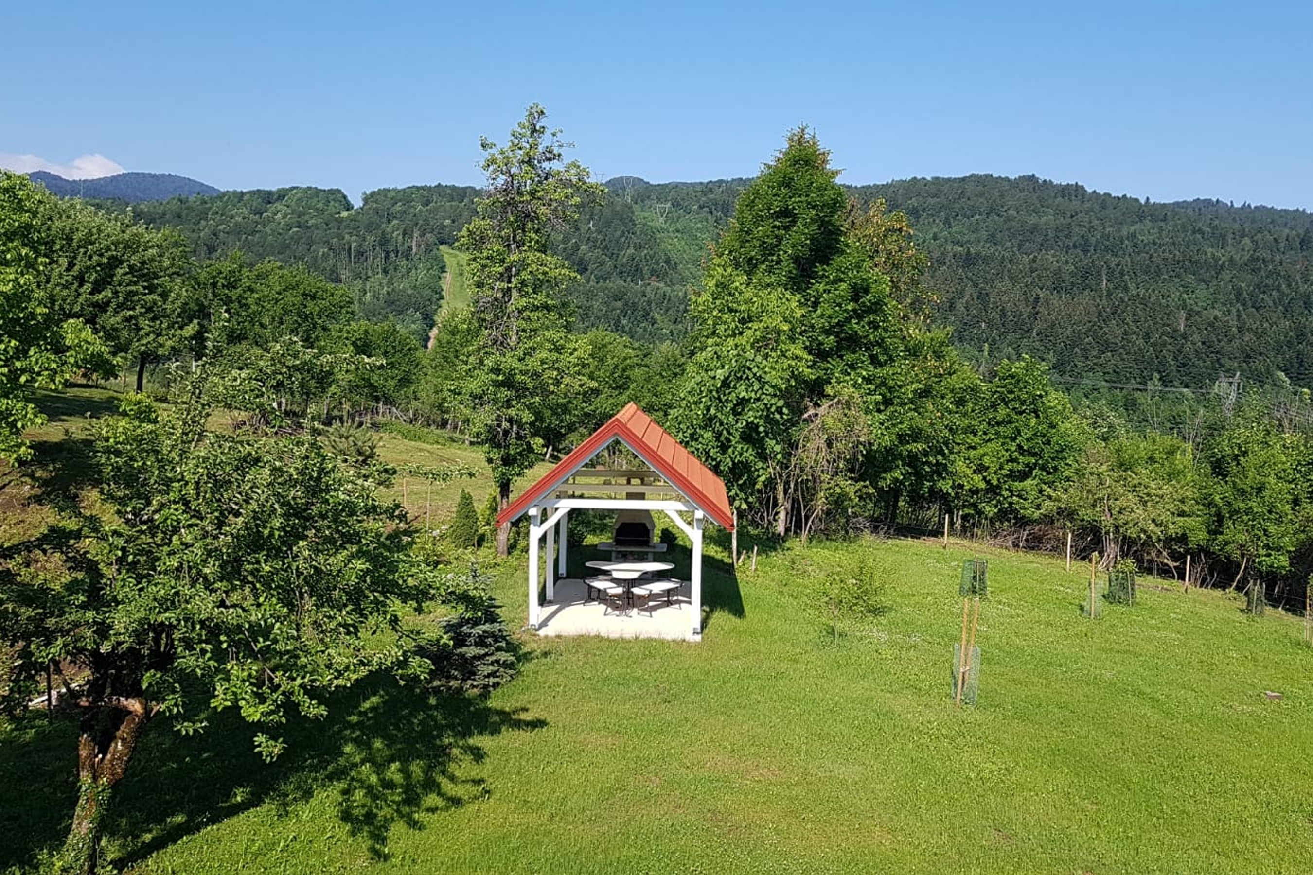 Three bedroom house with balcony Vrbovsko, Gorski kotar  K