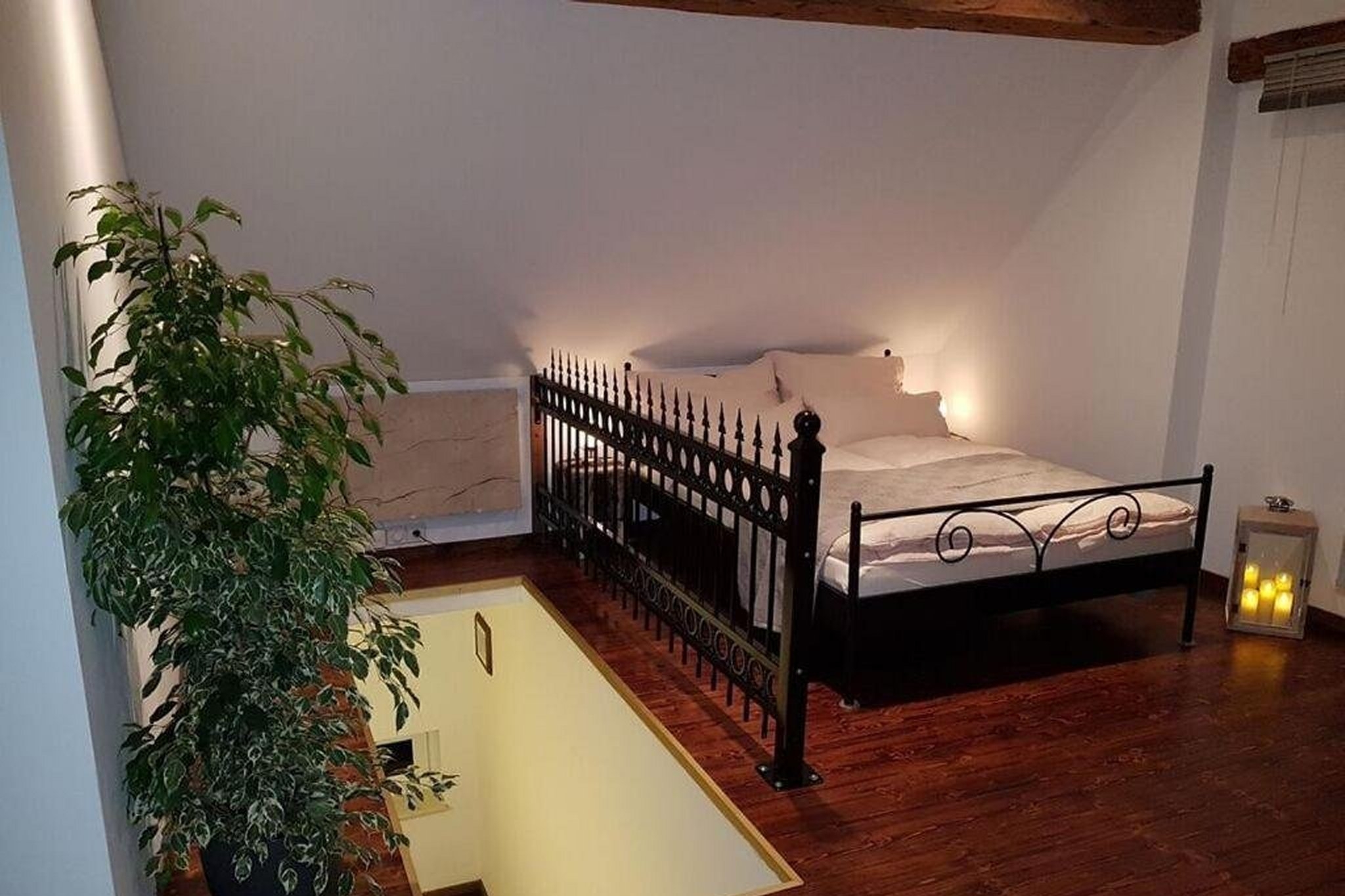 Three bedroom house with balcony Vrbovsko, Gorski kotar  K