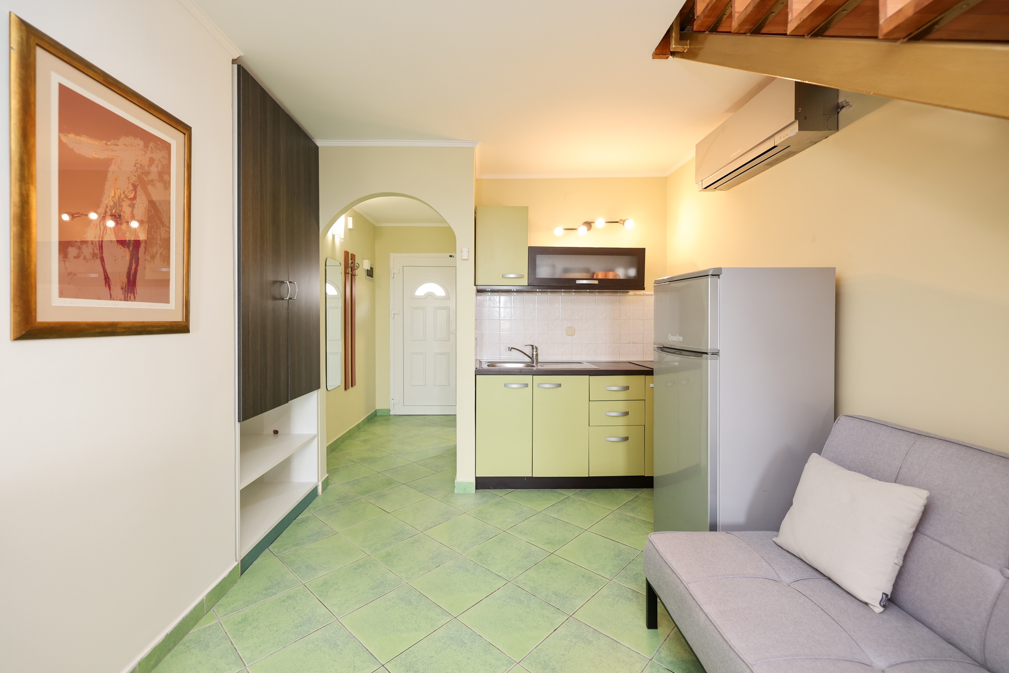 One bedroom apartment near beach Petrčane, Zadar  A-a