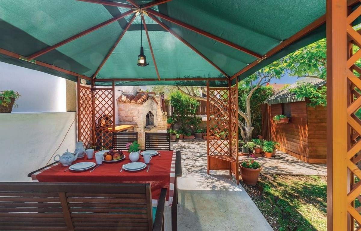 Two bedroom apartment with balcony Rovinj (A-20545-a) Two bedroom apartment with balcony Rovinj (A-20545-a)