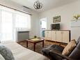 Njivice, Гостиная в размещении типа apartment, доступный кондиционер и WiFi.