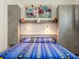 Njivice, Спальня в размещении типа studio-apartment, WiFi.