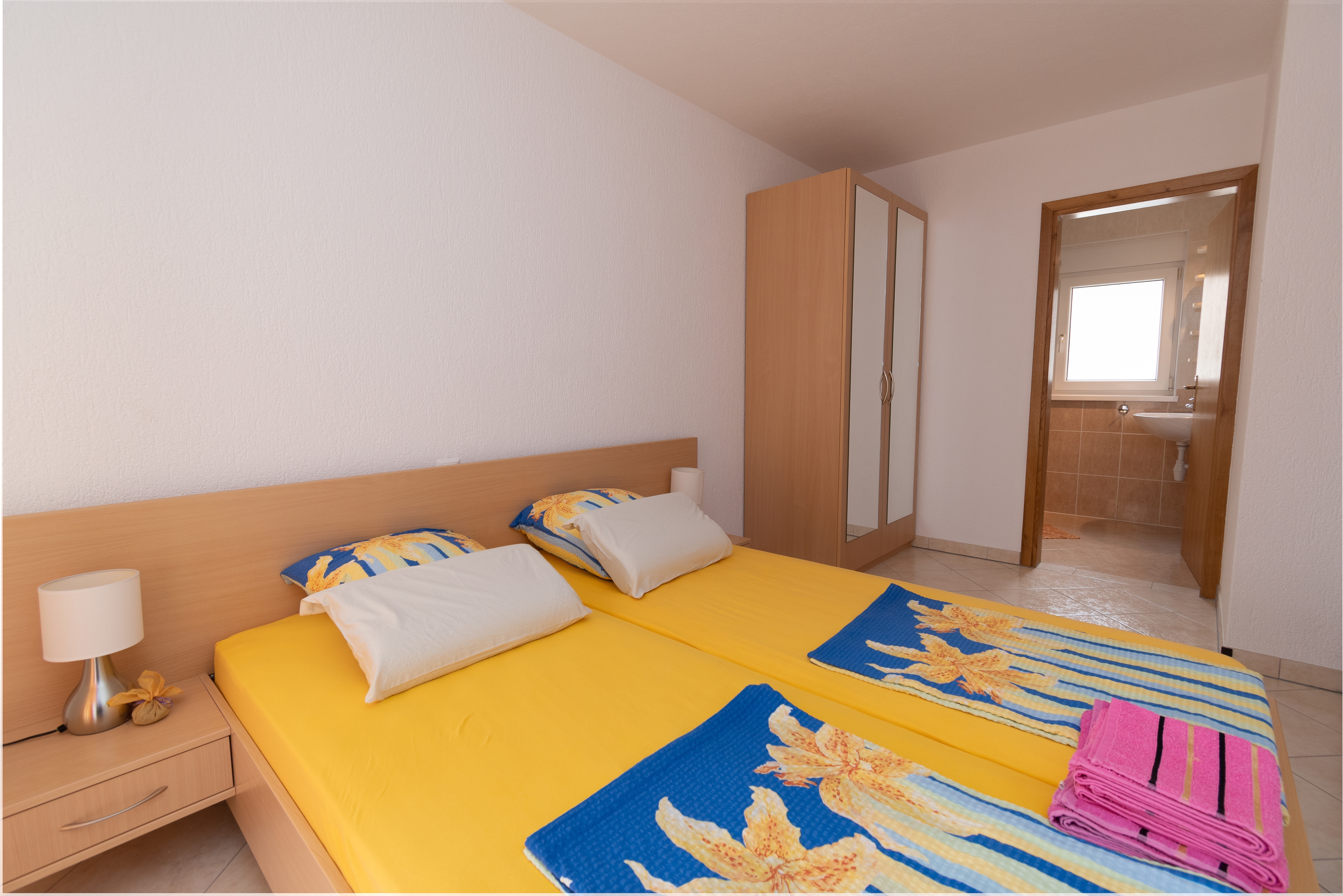 Four bedroom apartment with terrace and sea view Klenovica, Novi Vinodolski  A-a