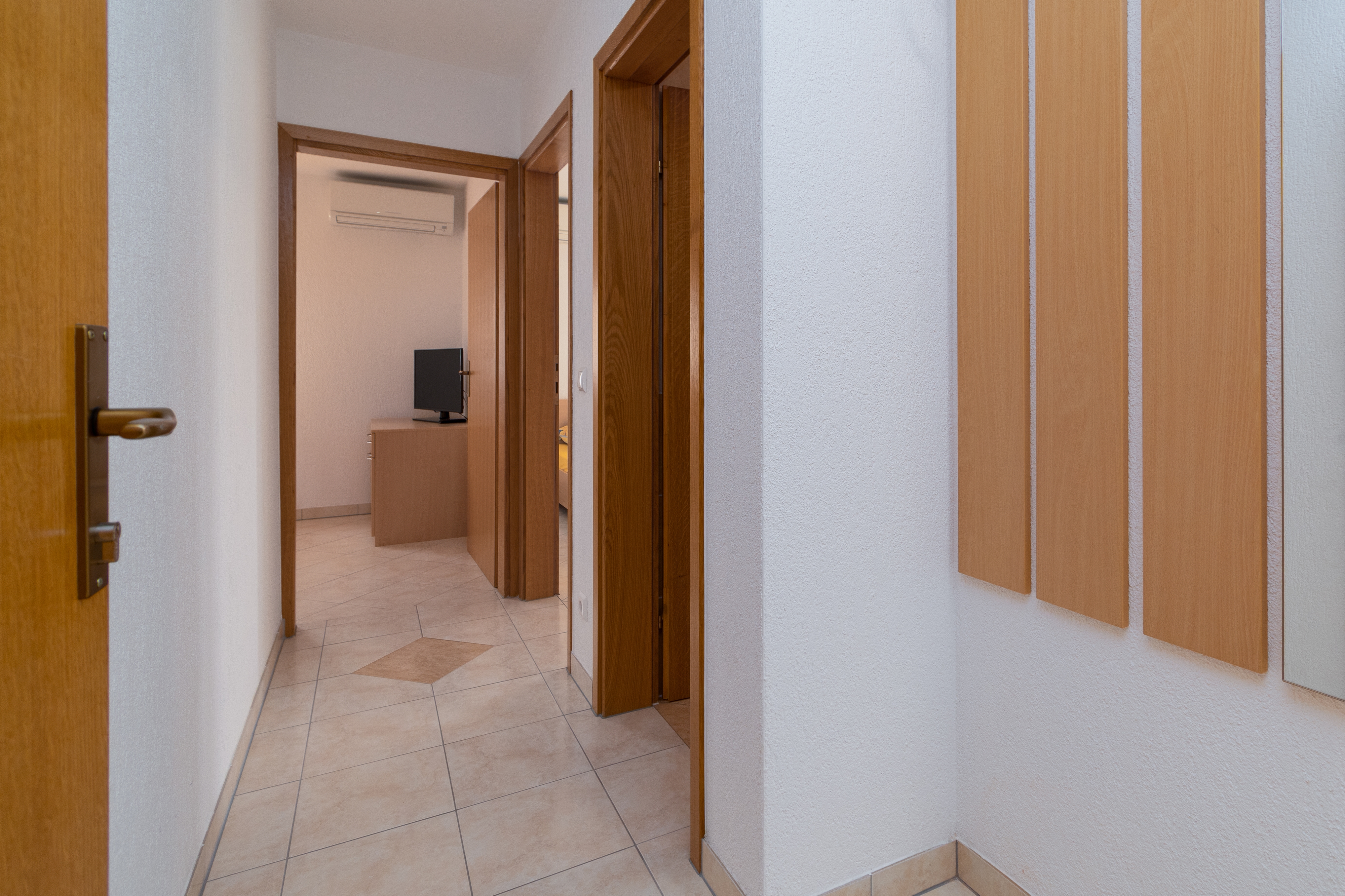 Four bedroom apartment with terrace and sea view Klenovica, Novi Vinodolski  A-a