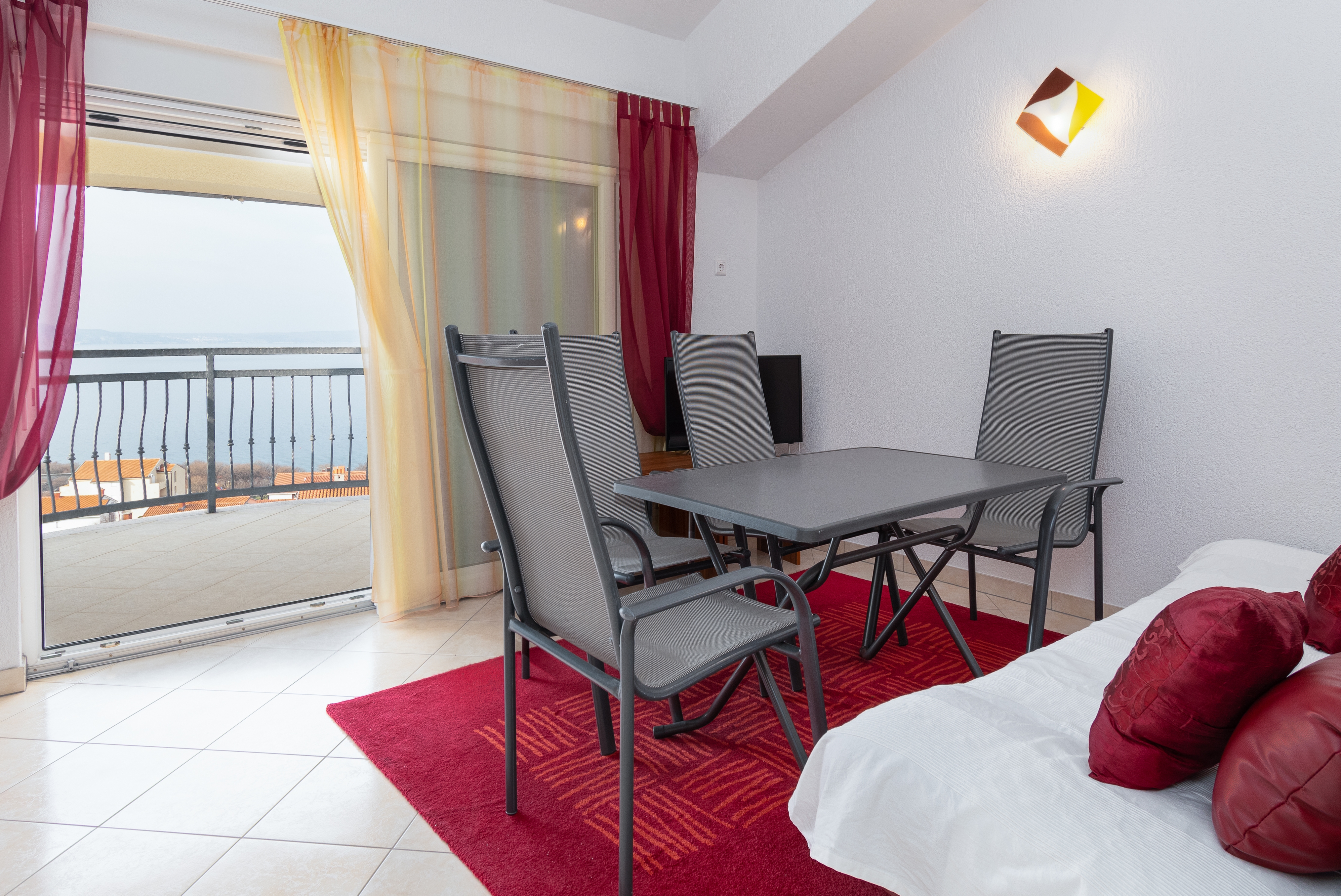 Two bedroom apartment with terrace and sea view Klenovica, Novi Vinodolski (A-20556-b)