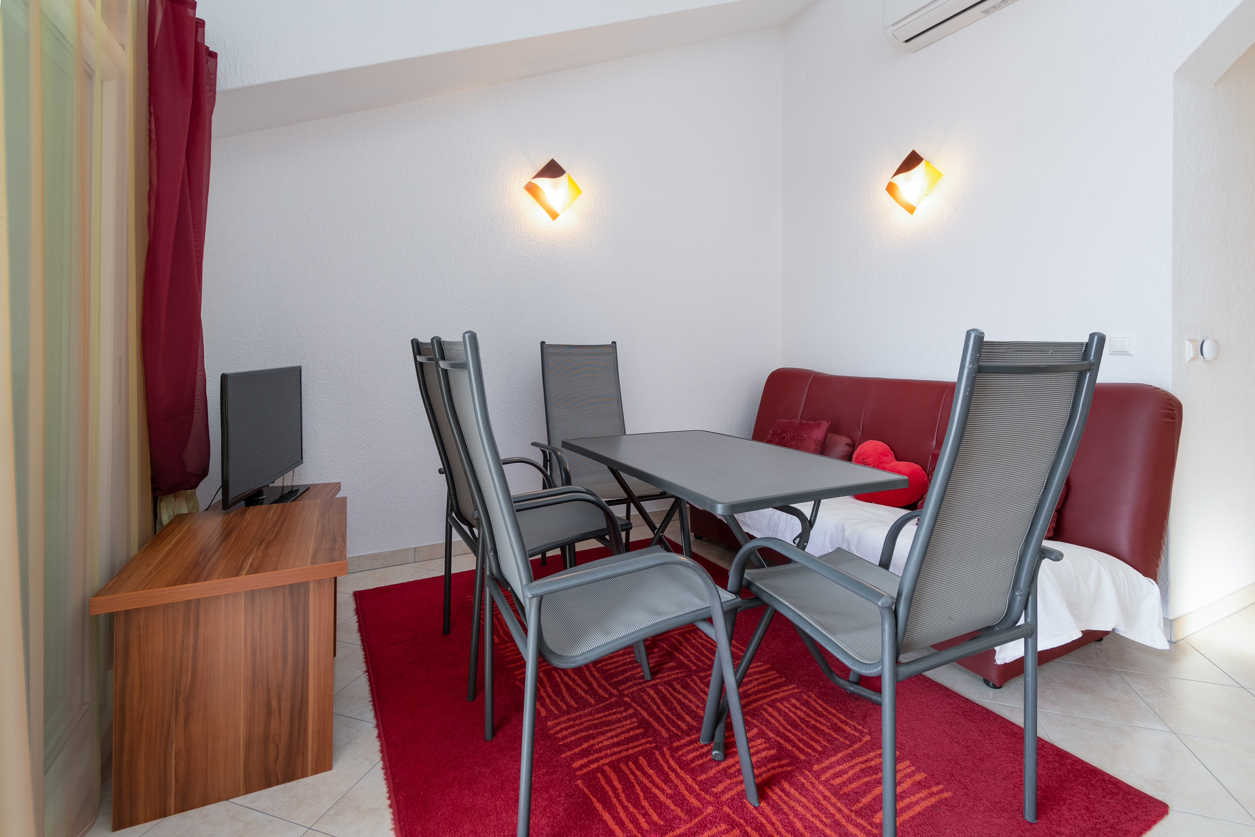 Two bedroom apartment with terrace and sea view Klenovica, Novi Vinodolski (A-20556-b) Two bedroom apartment with terrace and sea view Klenovica, Novi Vinodolski (A-20556-b)