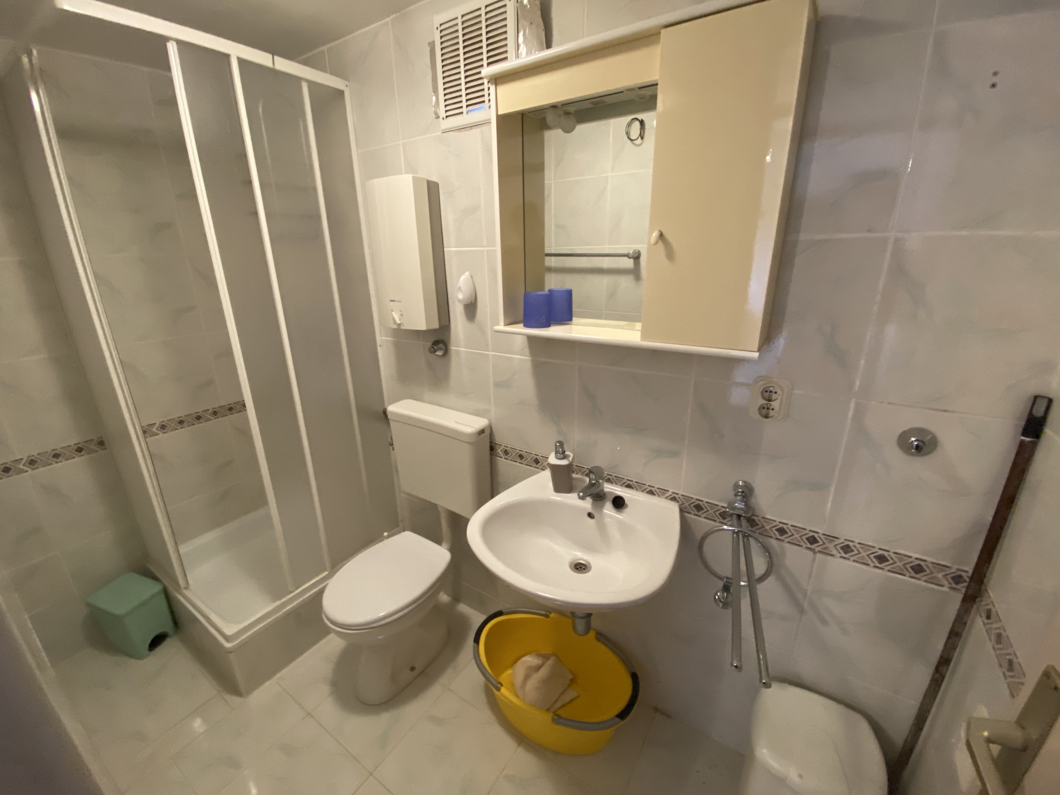Comfortable and spacious house with terrace Donji Zagon, Novi Vinodolski  K