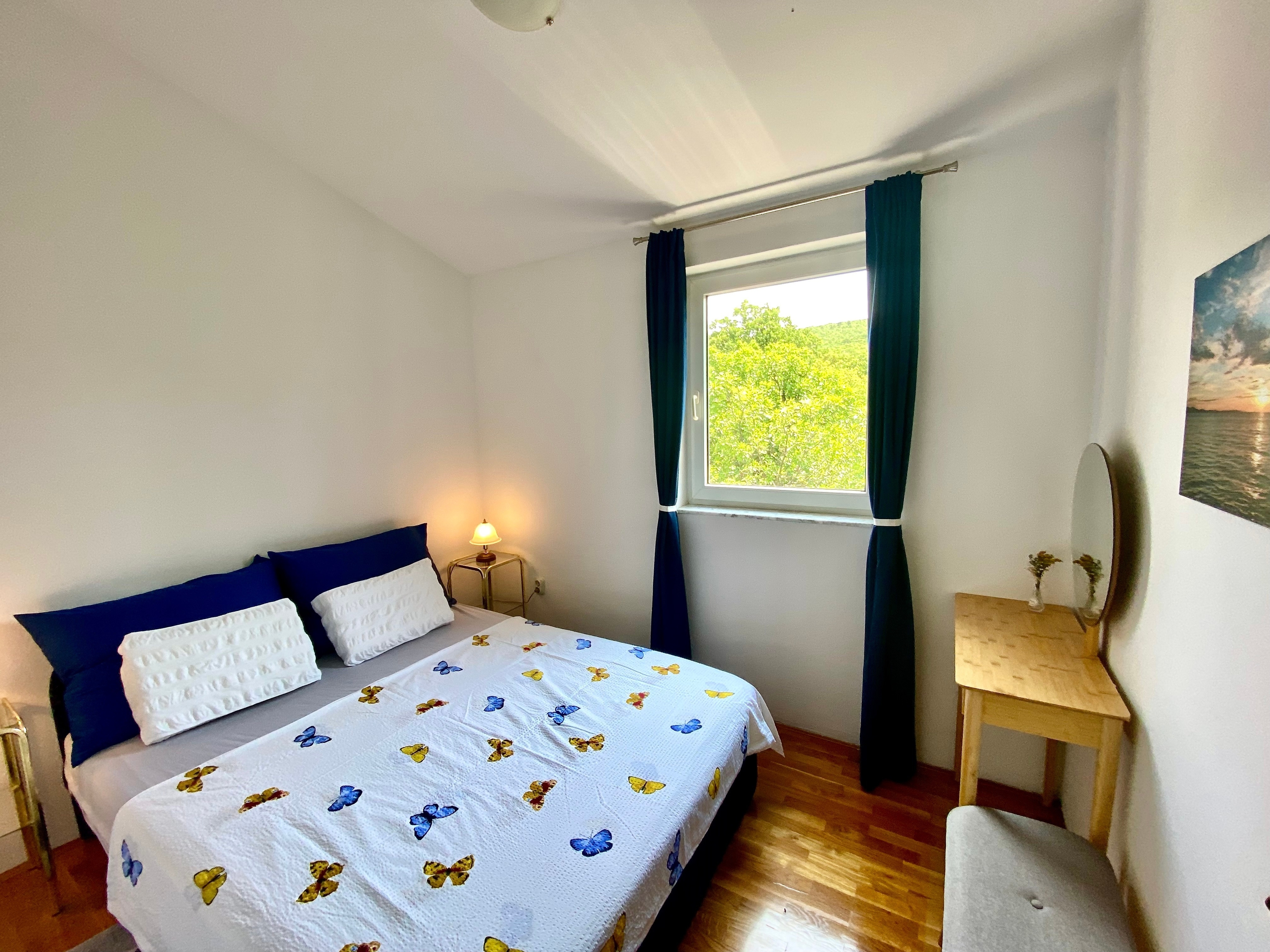 Comfortable and spacious house with terrace Donji Zagon, Novi Vinodolski  K