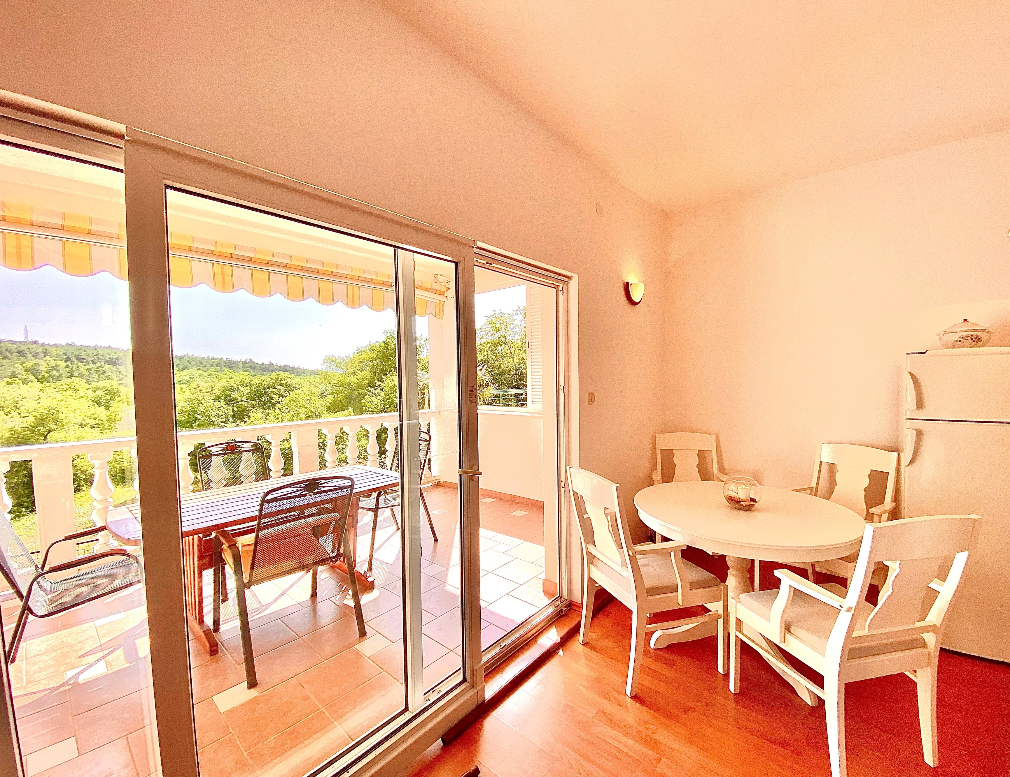 Comfortable and spacious house with terrace Donji Zagon, Novi Vinodolski  K