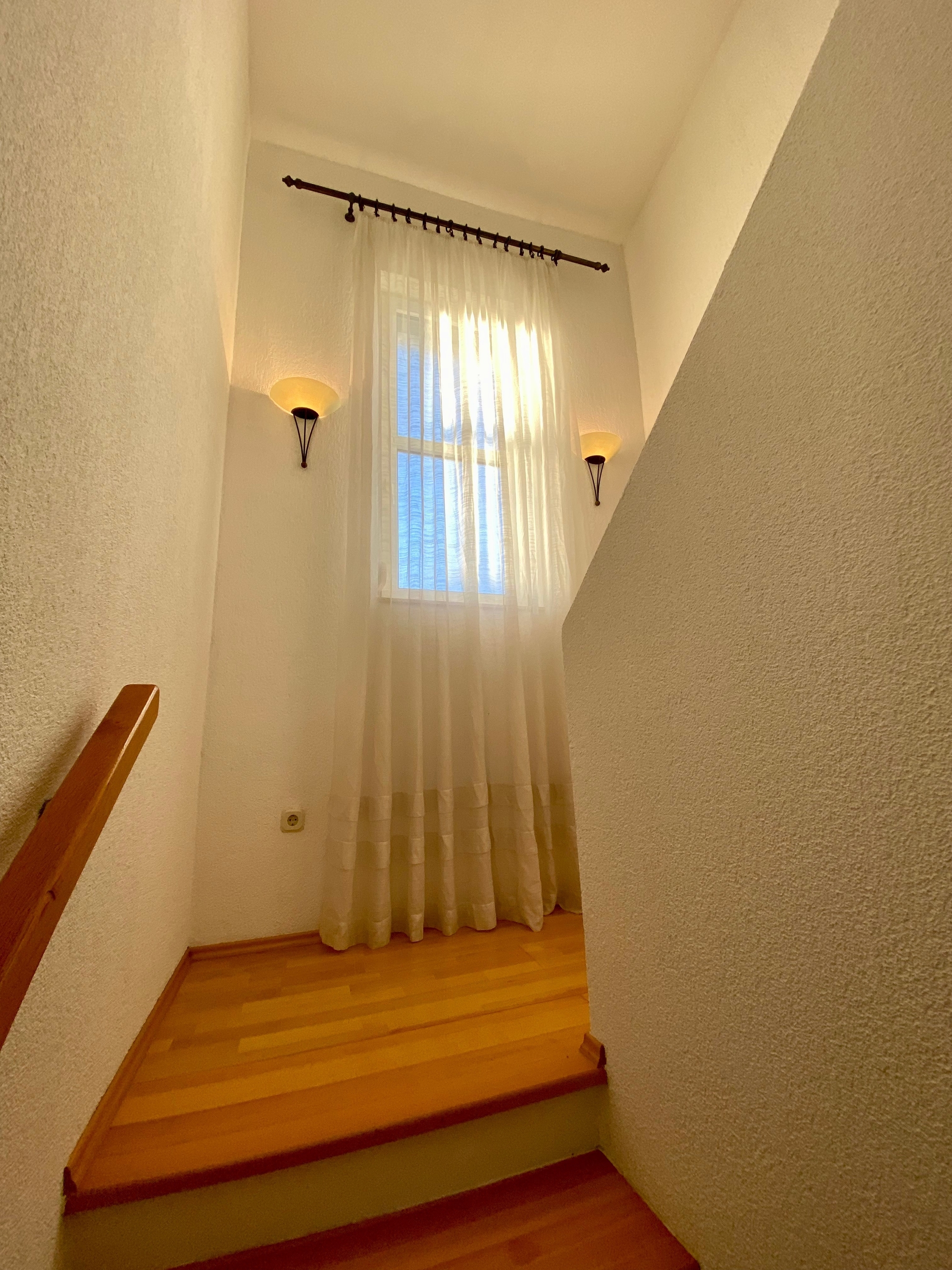 Comfortable and spacious house with terrace Donji Zagon, Novi Vinodolski  K