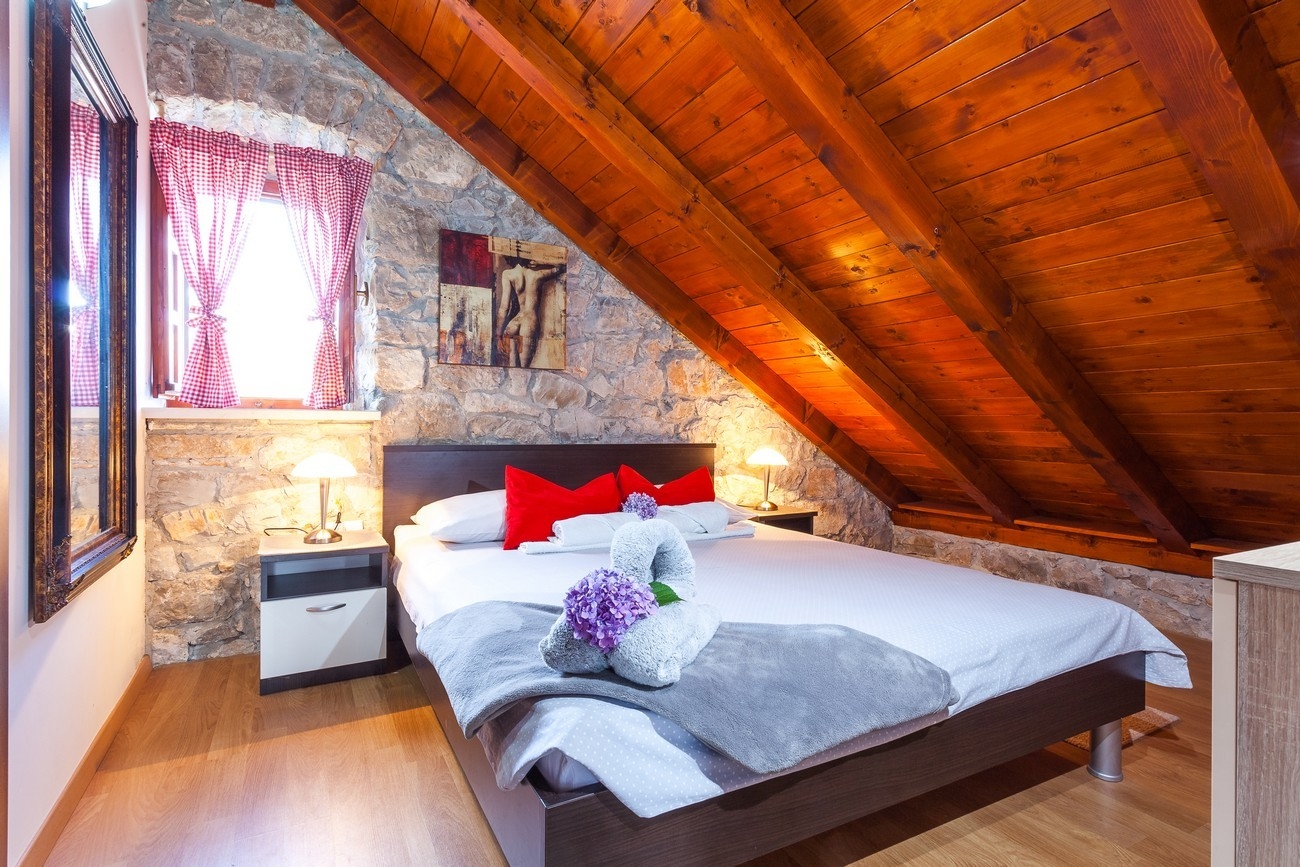 Three bedroom apartment with terrace Orebić, Pelješac  A-a