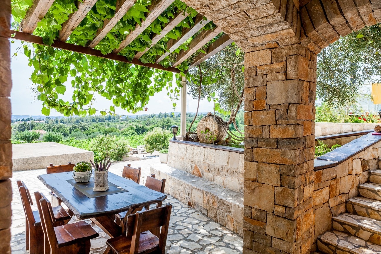 Three bedroom apartment with terrace Orebić, Pelješac  A-a