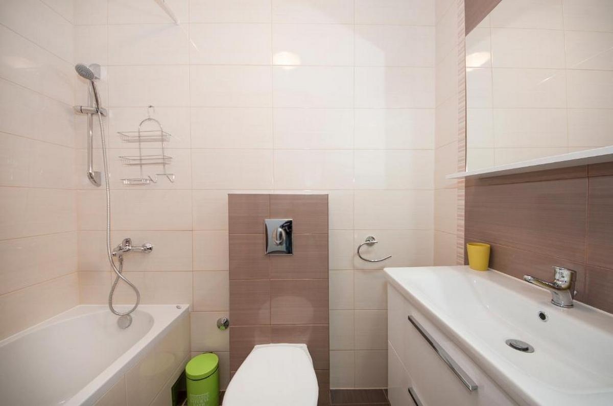 Two bedroom apartment with balcony Kaštel Lukšić, Kaštela  A-a