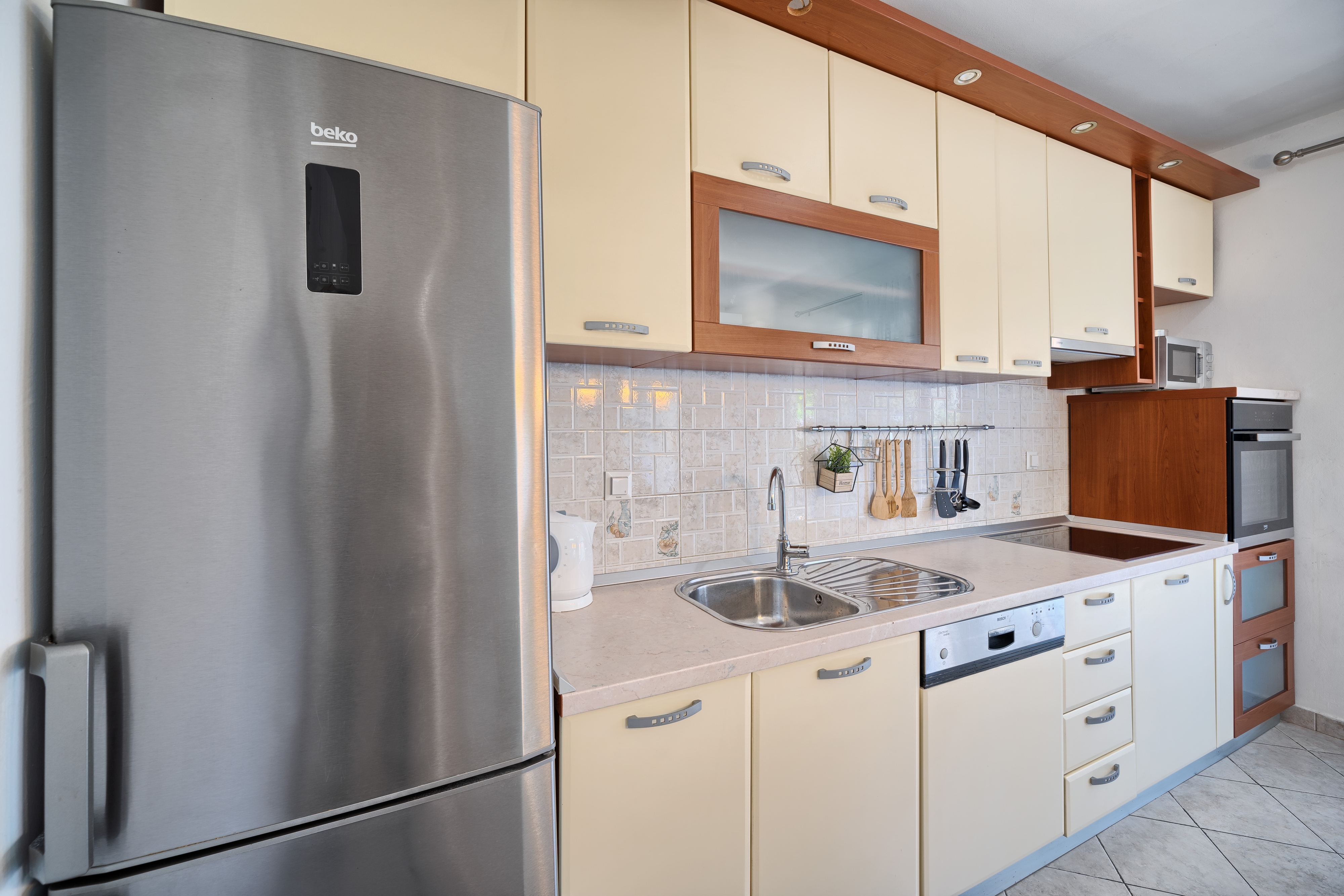 Two bedroom apartment with terrace Kaštel Lukšić, Kaštela  A-b